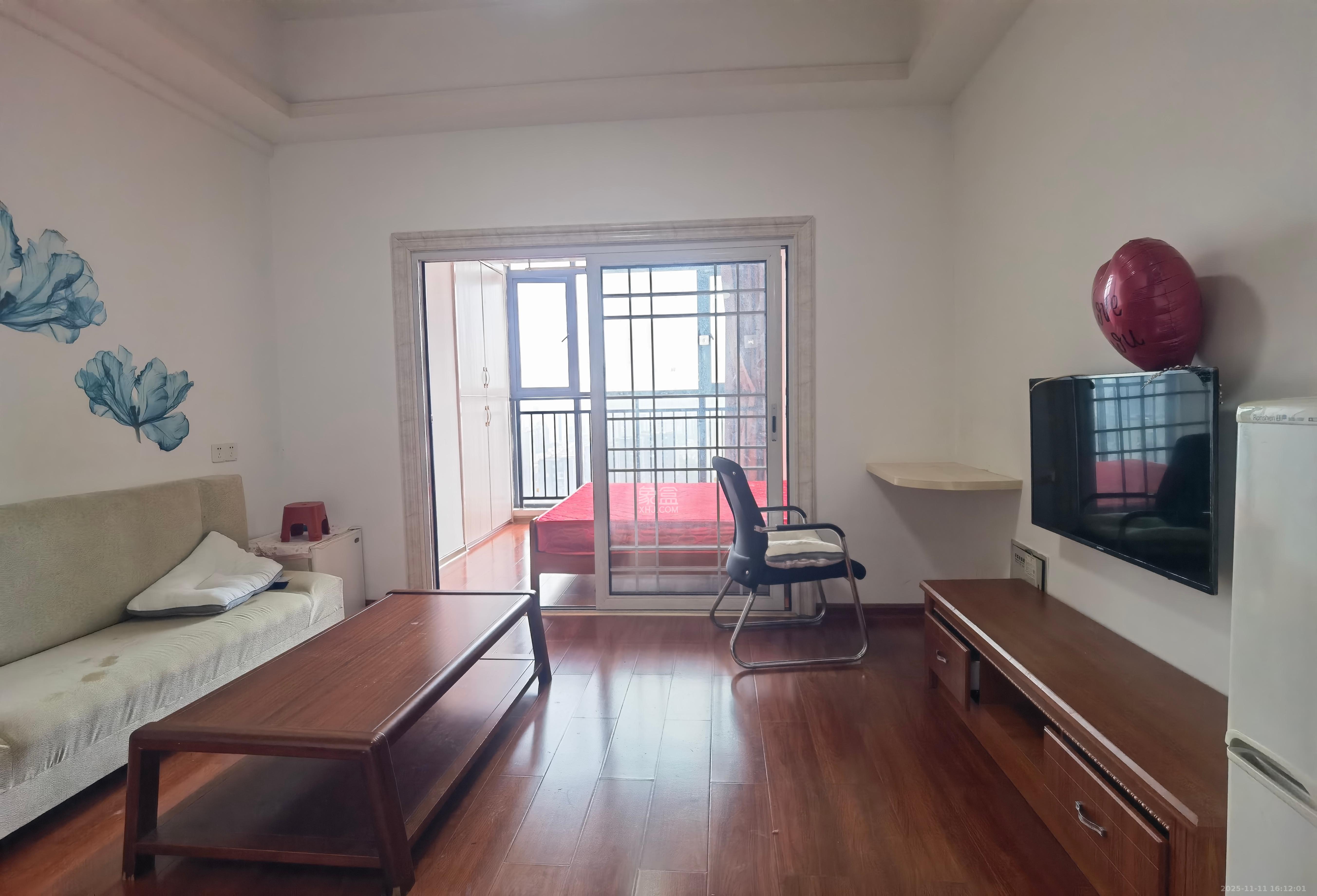 明大佳园 1室1厅1卫 1600.0元/月 明大佳园 1室1厅1卫 1600.0元/月室内图