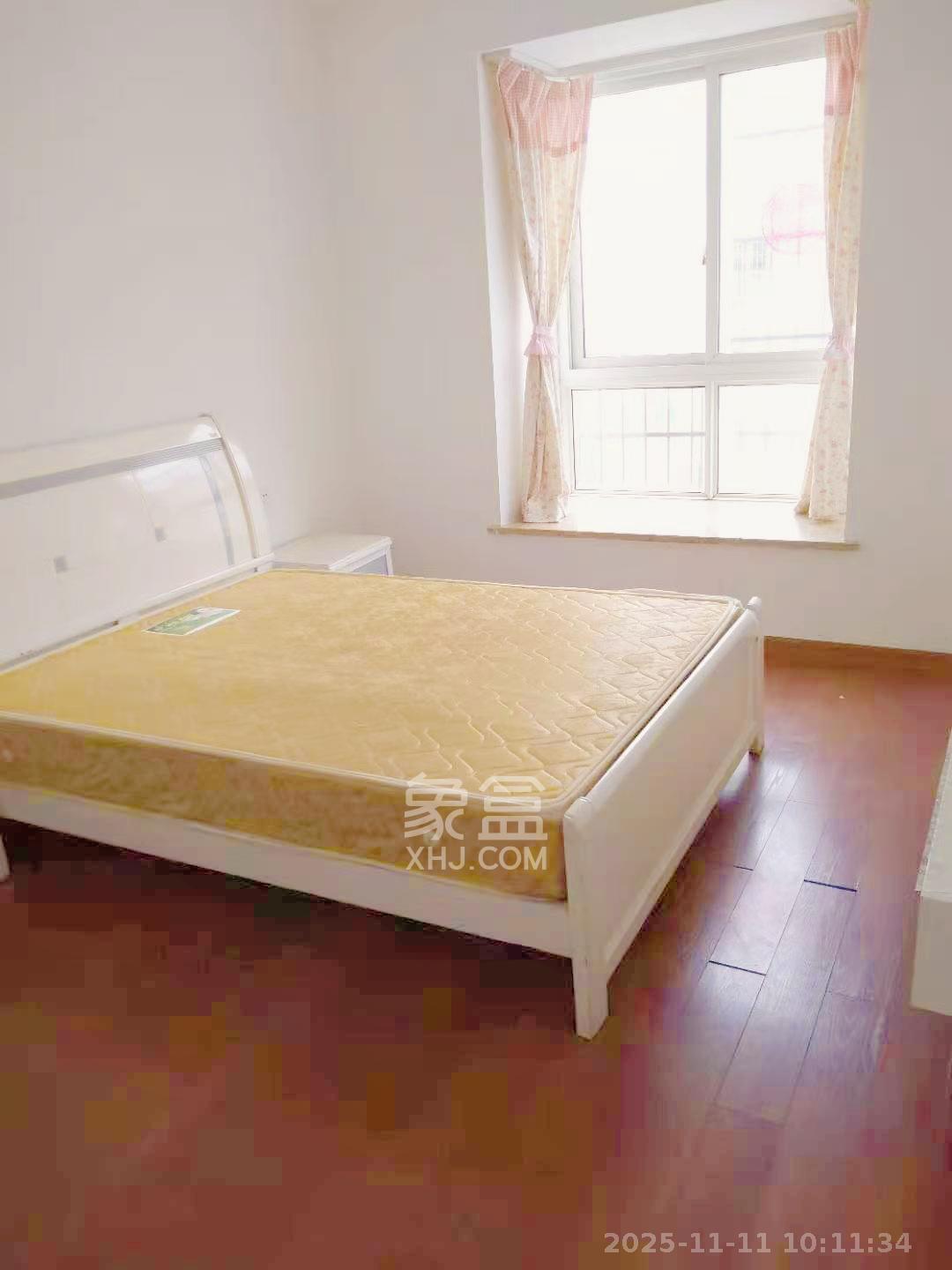 德润园  2室2厅1卫    1600.0元/月室内图