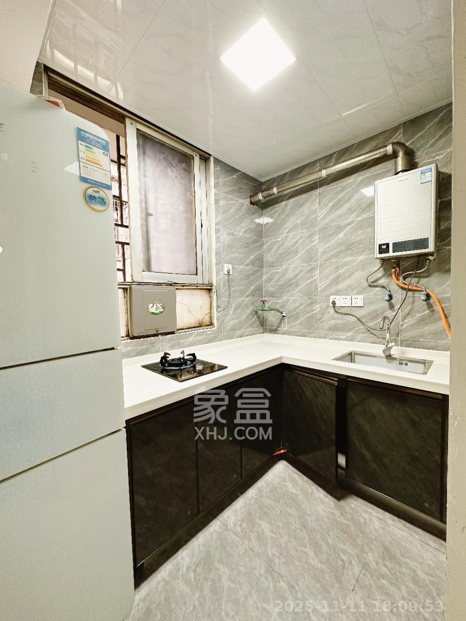 高正街散盘  2室1厅1卫    2000.0元/月室内图