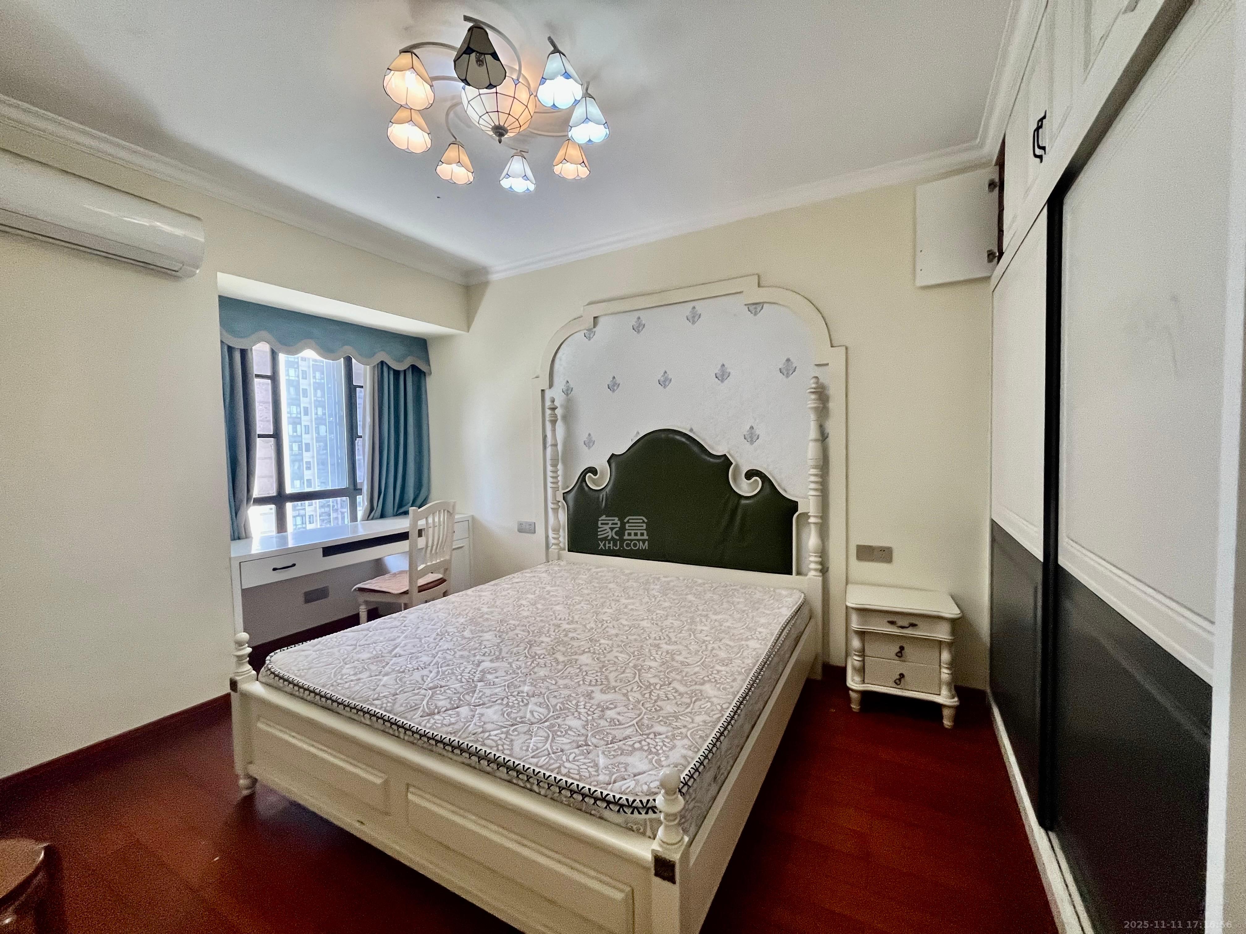 盛世耀凯 2室2厅1卫 2400.0元/月 盛世耀凯 2室2厅1卫 2400.0元/月室内图