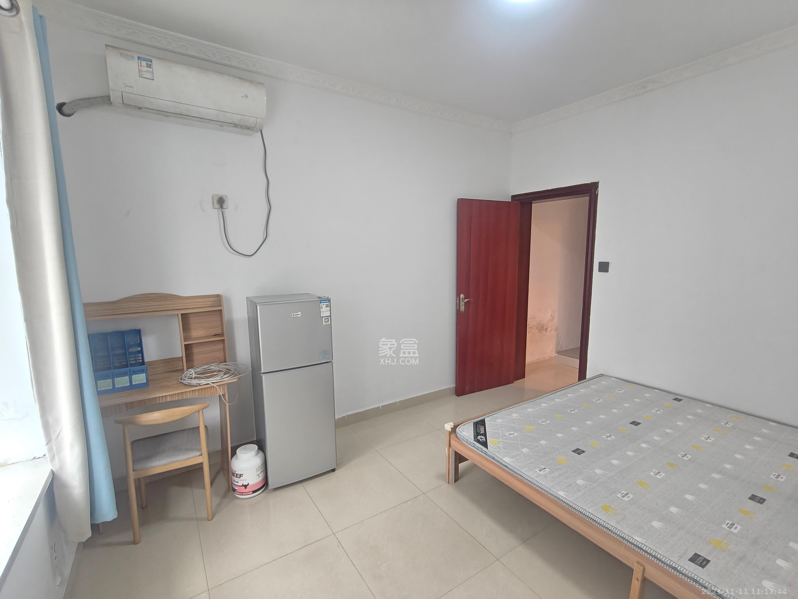 未来城科学家园  1室1厅1卫    1200.0元/月室内图