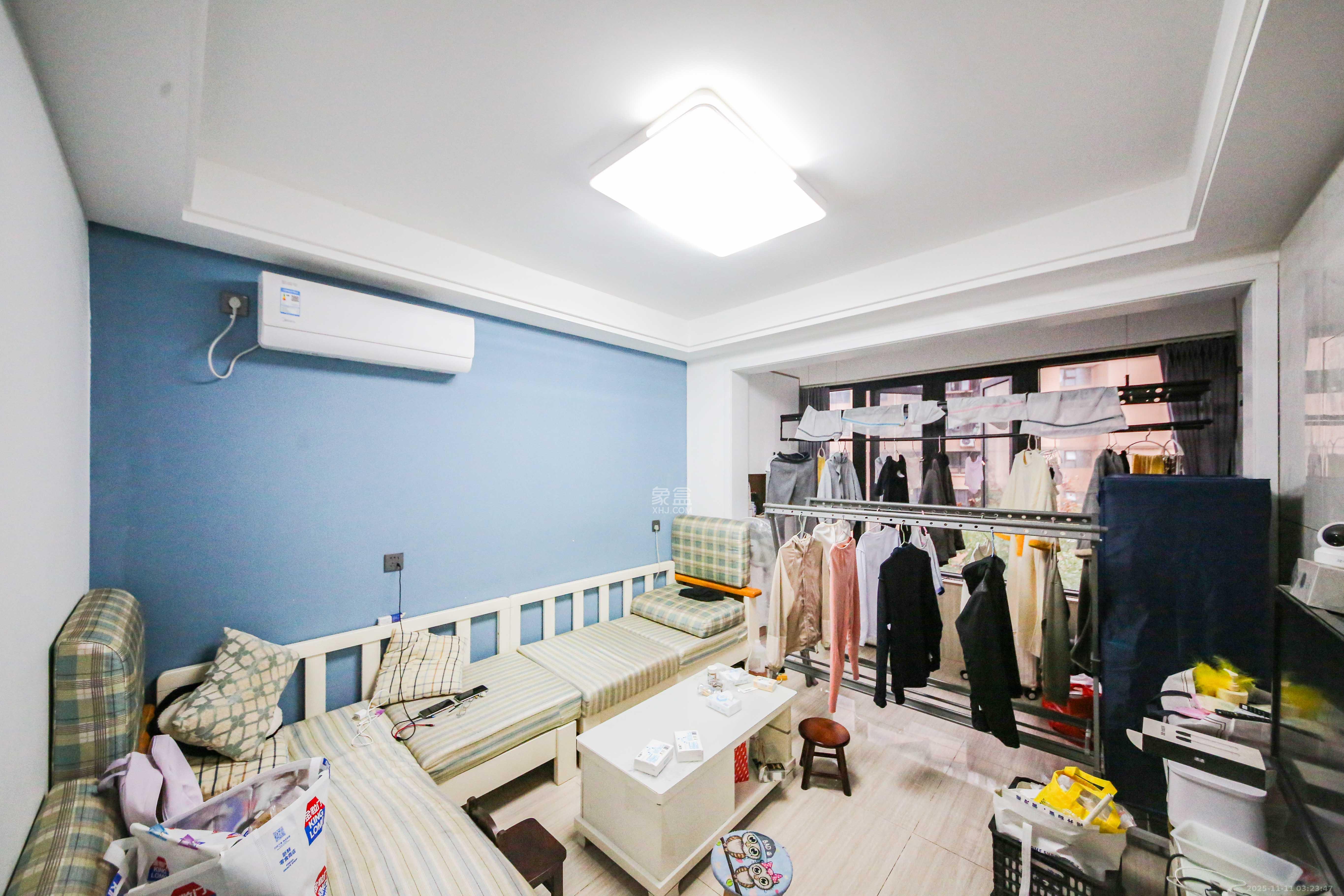 水墨林溪 3室2厅1卫 80.0万 水墨林溪 3室2厅1卫 80.0万客厅