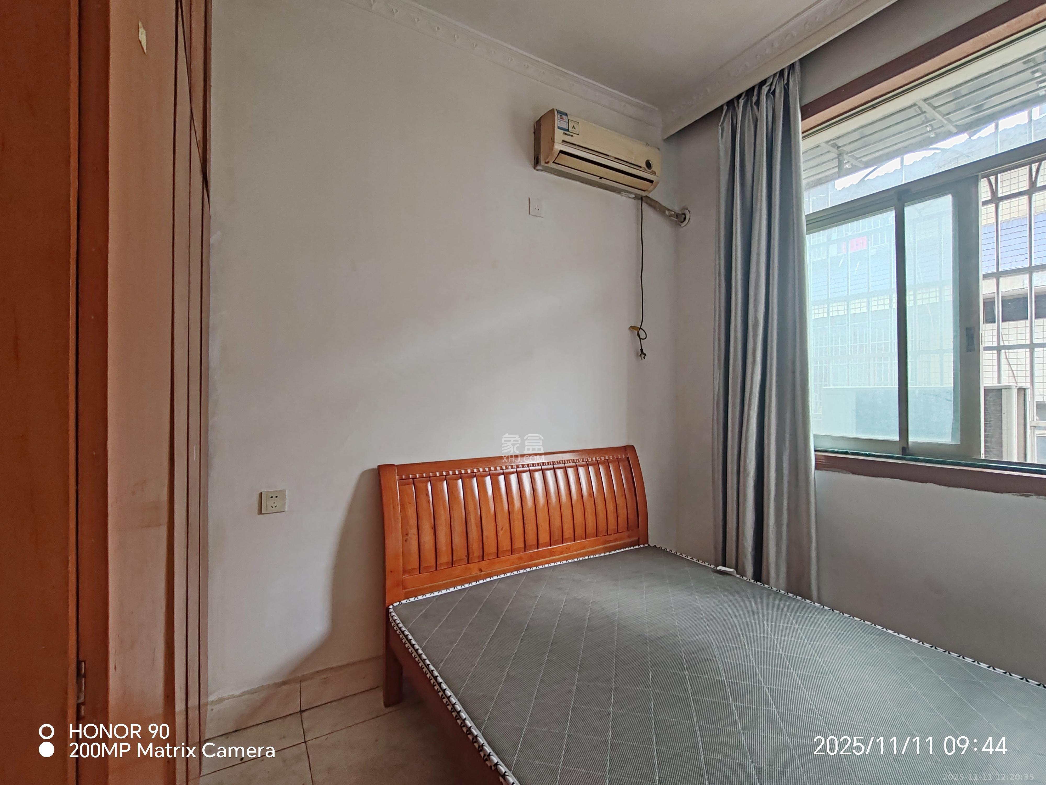 新塘垅小区(高桥物流园) 2室1厅1卫 1200.0元/月 新塘垅小区(高桥物流园) 2室1厅1卫 1200.0元/月室内图