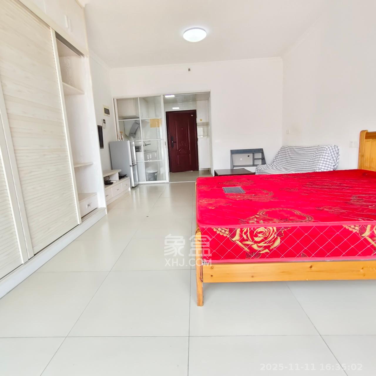 时代星空  1室1厅1卫    1200.0元/月室内图