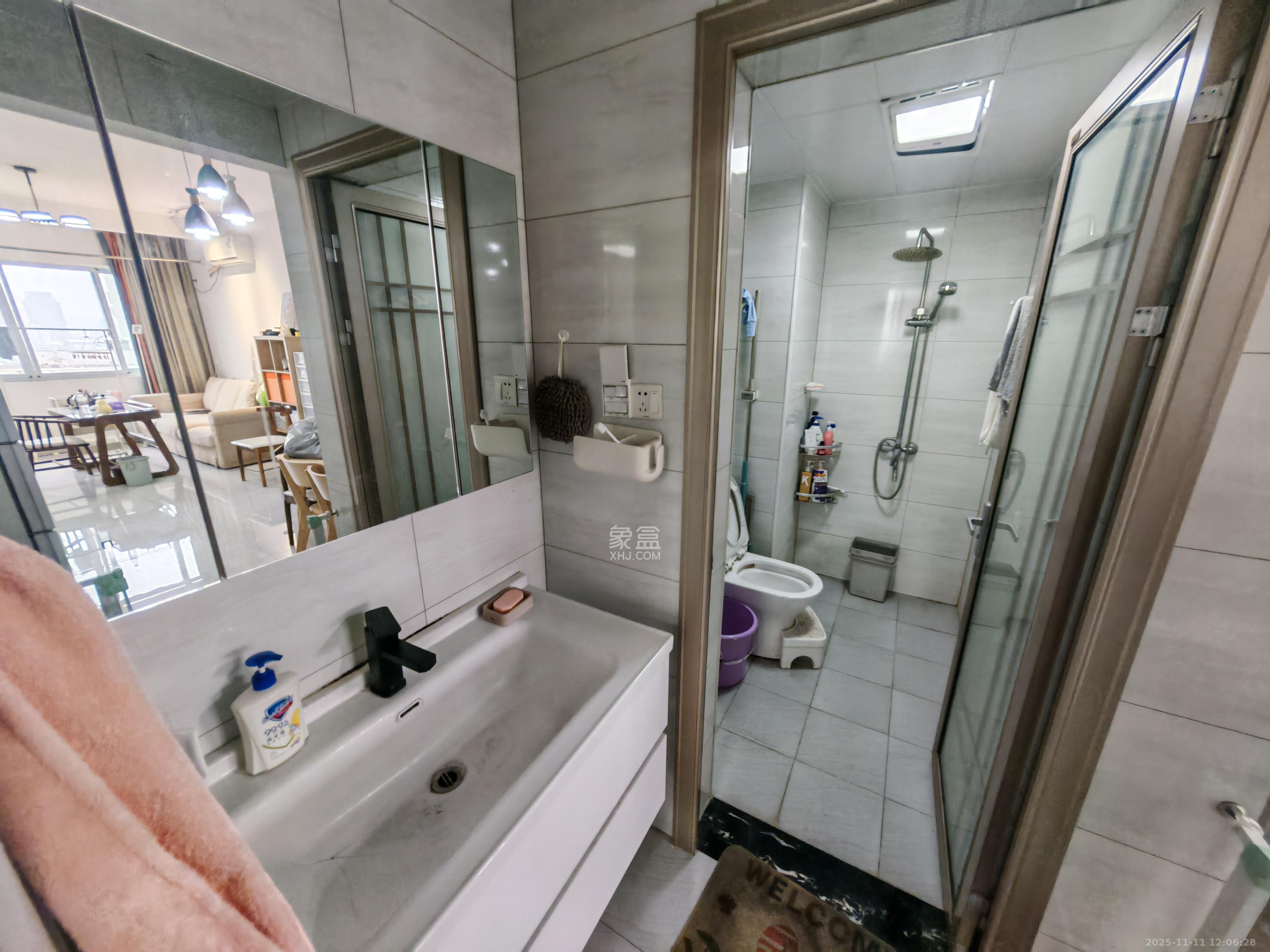 颐美会现代城  1室1厅1卫    3000.0元/月室内图