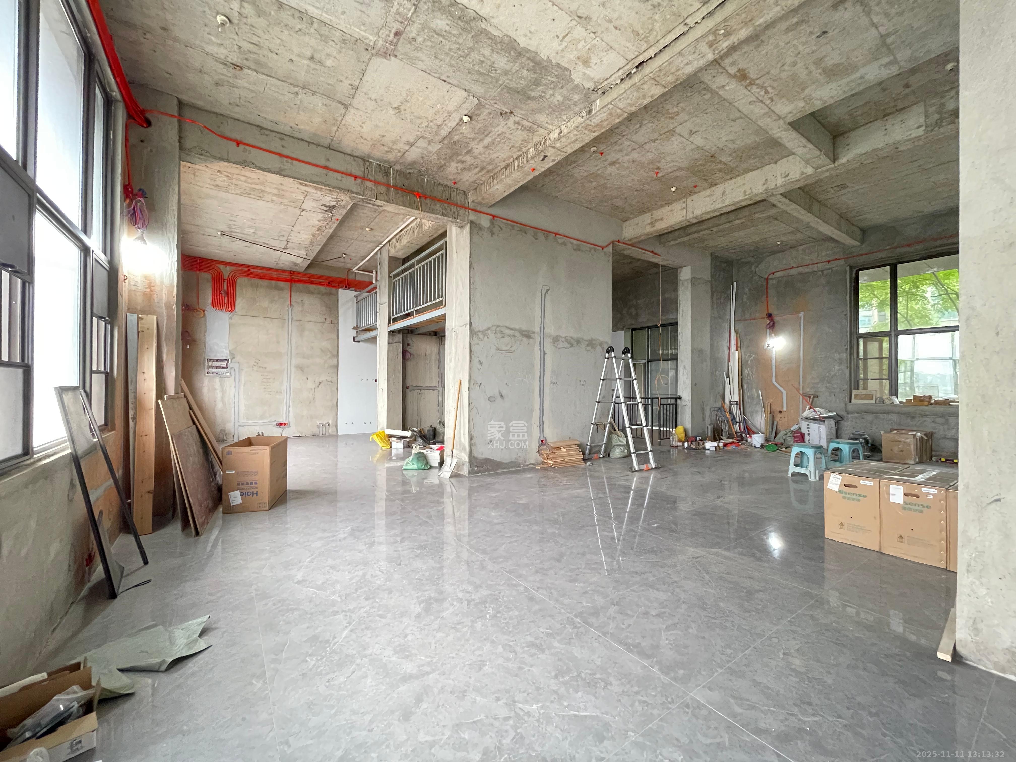 恒大名都   224.0㎡      6000.0元/月室内图