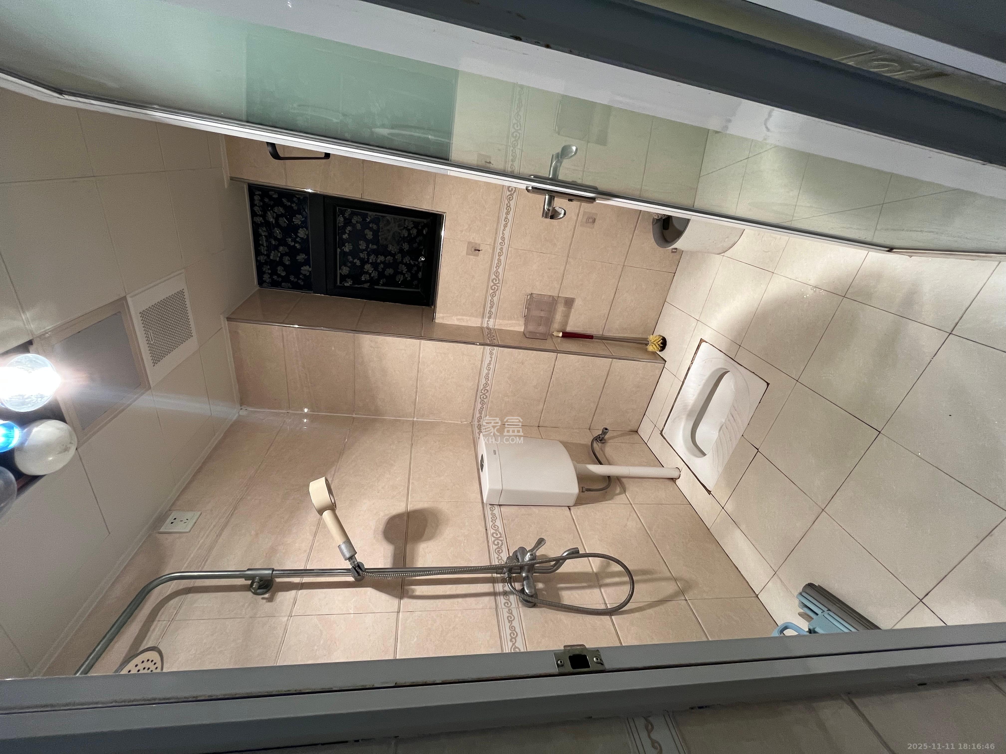 凯通国际城（凯通朝庭）  2室1厅1卫    2600.0元/月室内图