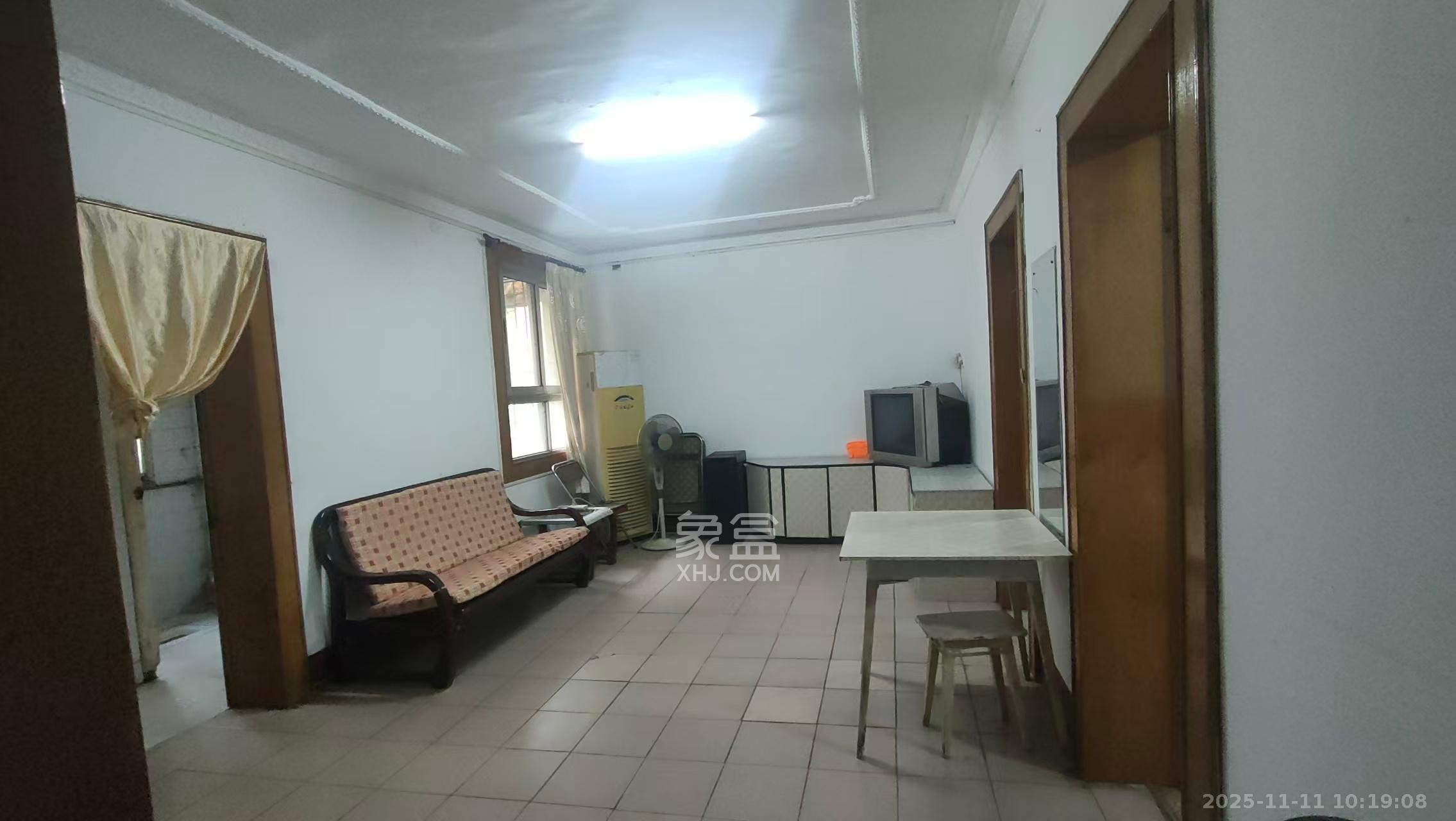 华光外贸  2室1厅1卫    1200.0元/月室内图