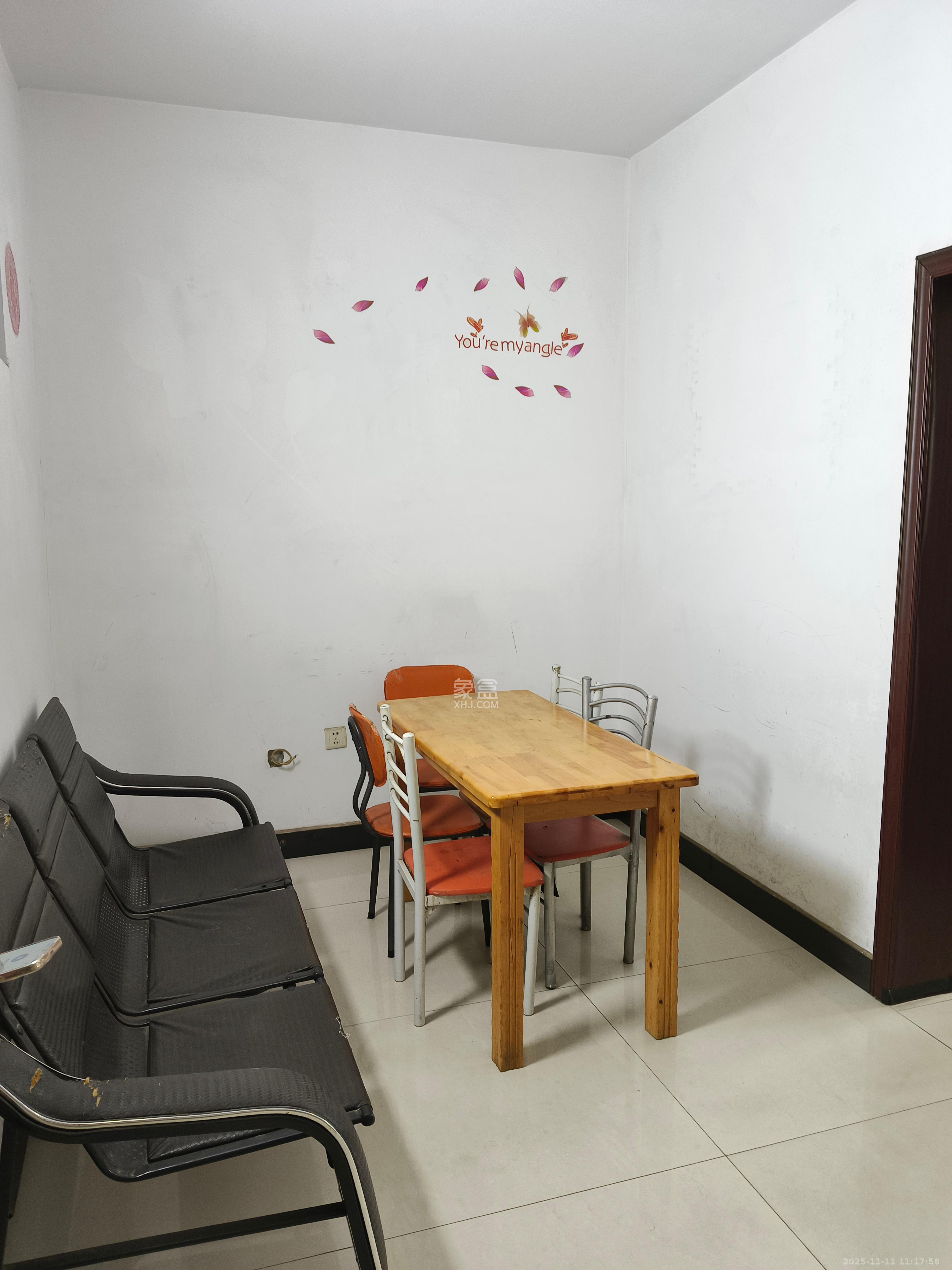 月湖安置小区（马栏山小区）  1室0厅0卫    1400.0元/月室内图