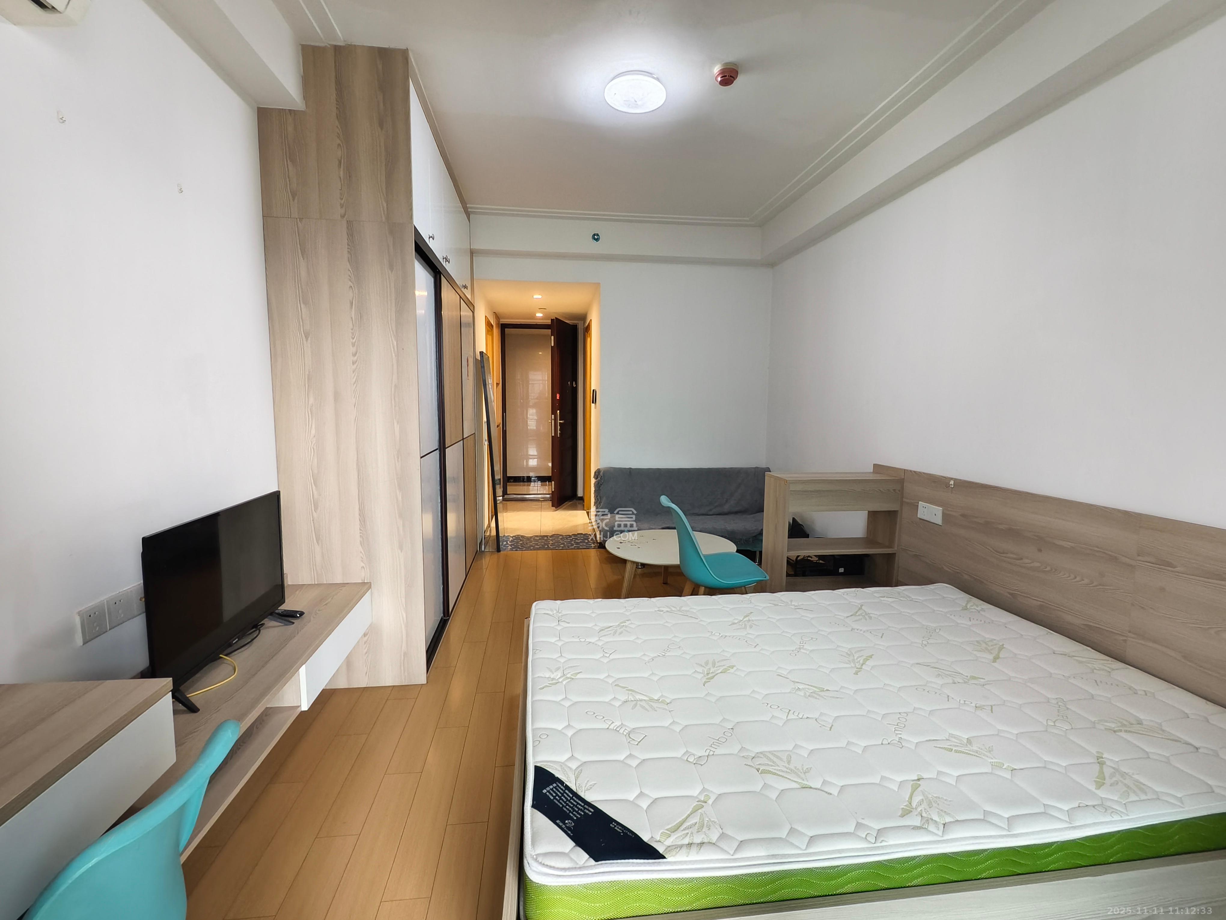 中海新城熙岸(中信新城五期) 1室1厅1卫 1100.0元/月 中海新城熙岸(中信新城五期) 1室1厅1卫 1100.0元/月室内图