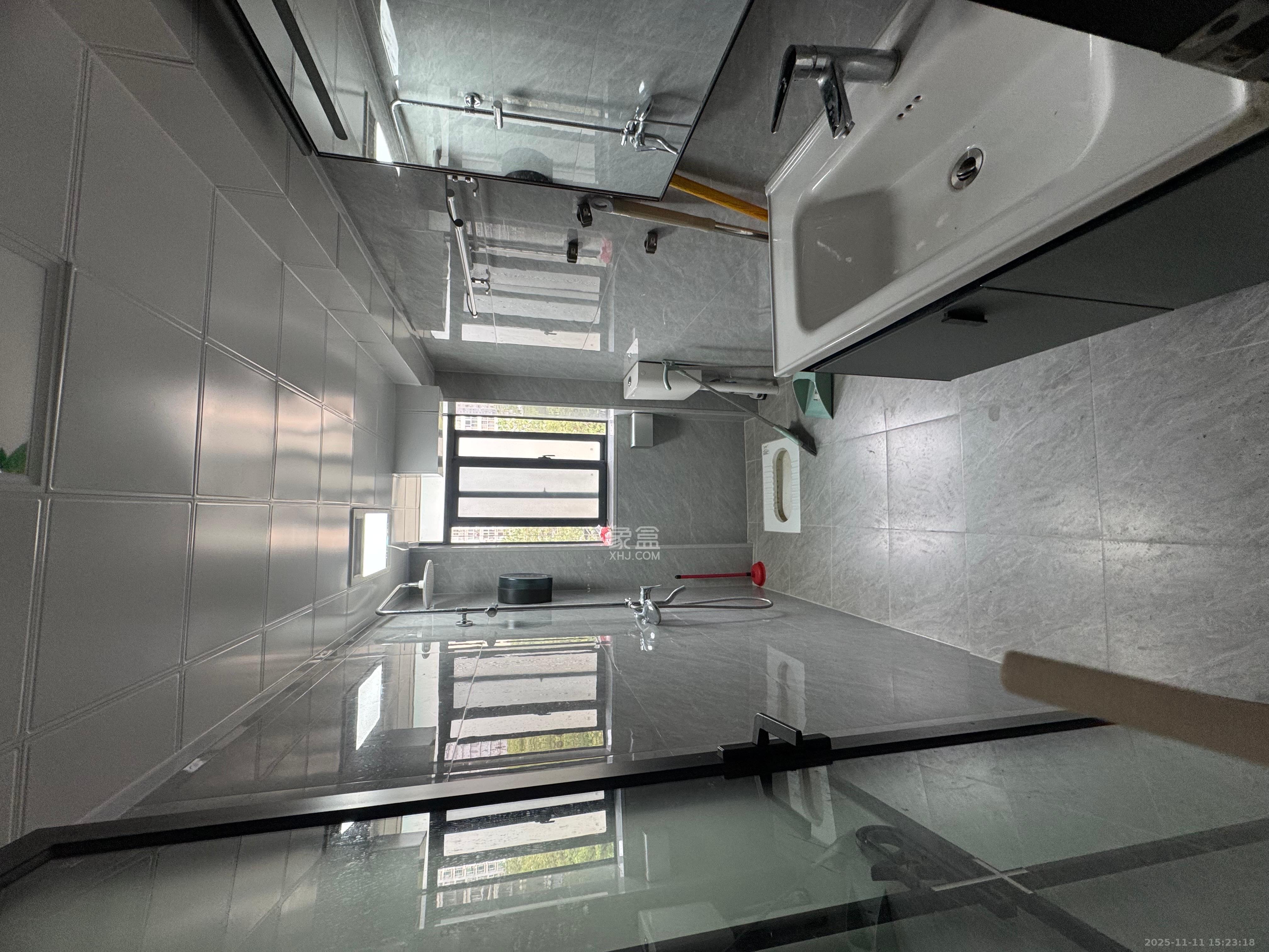 杨铭园  1室1厅1卫    2400.0元/月室内图