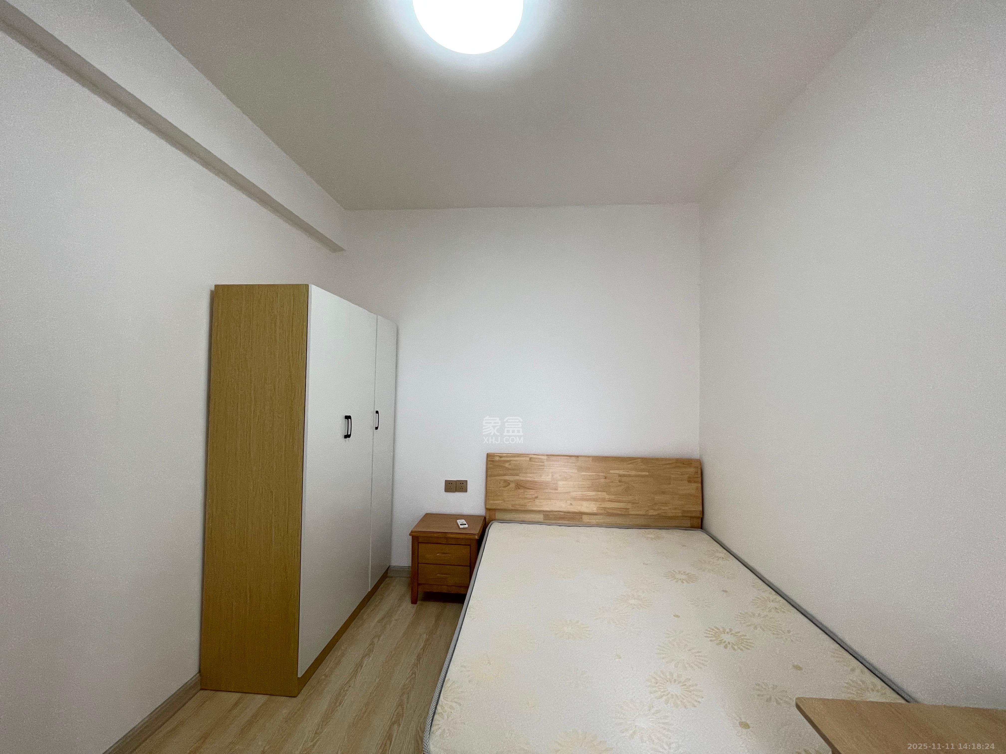 盛世耀凯 2室2厅1卫 2400.0元/月 盛世耀凯 2室2厅1卫 2400.0元/月室内图