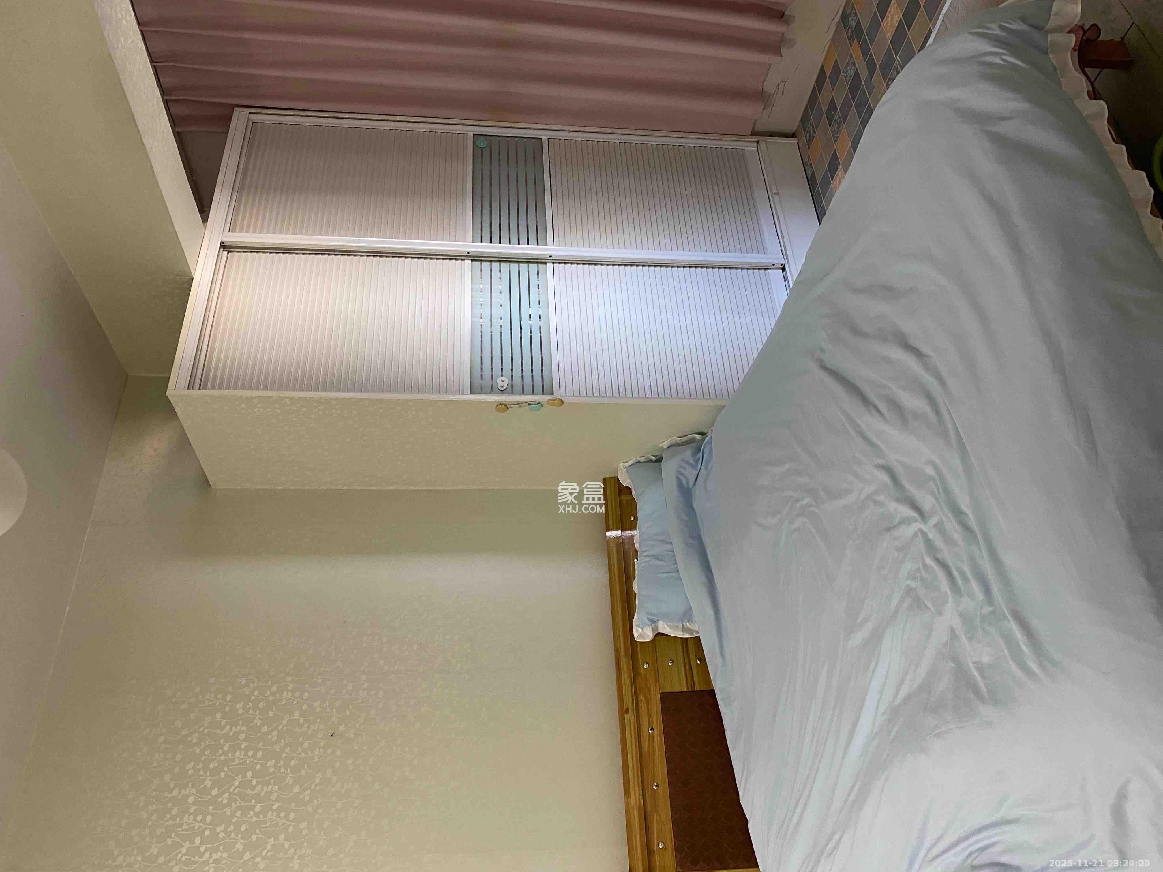 东方新世界  1室1厅1卫    1500.0元/月室内图