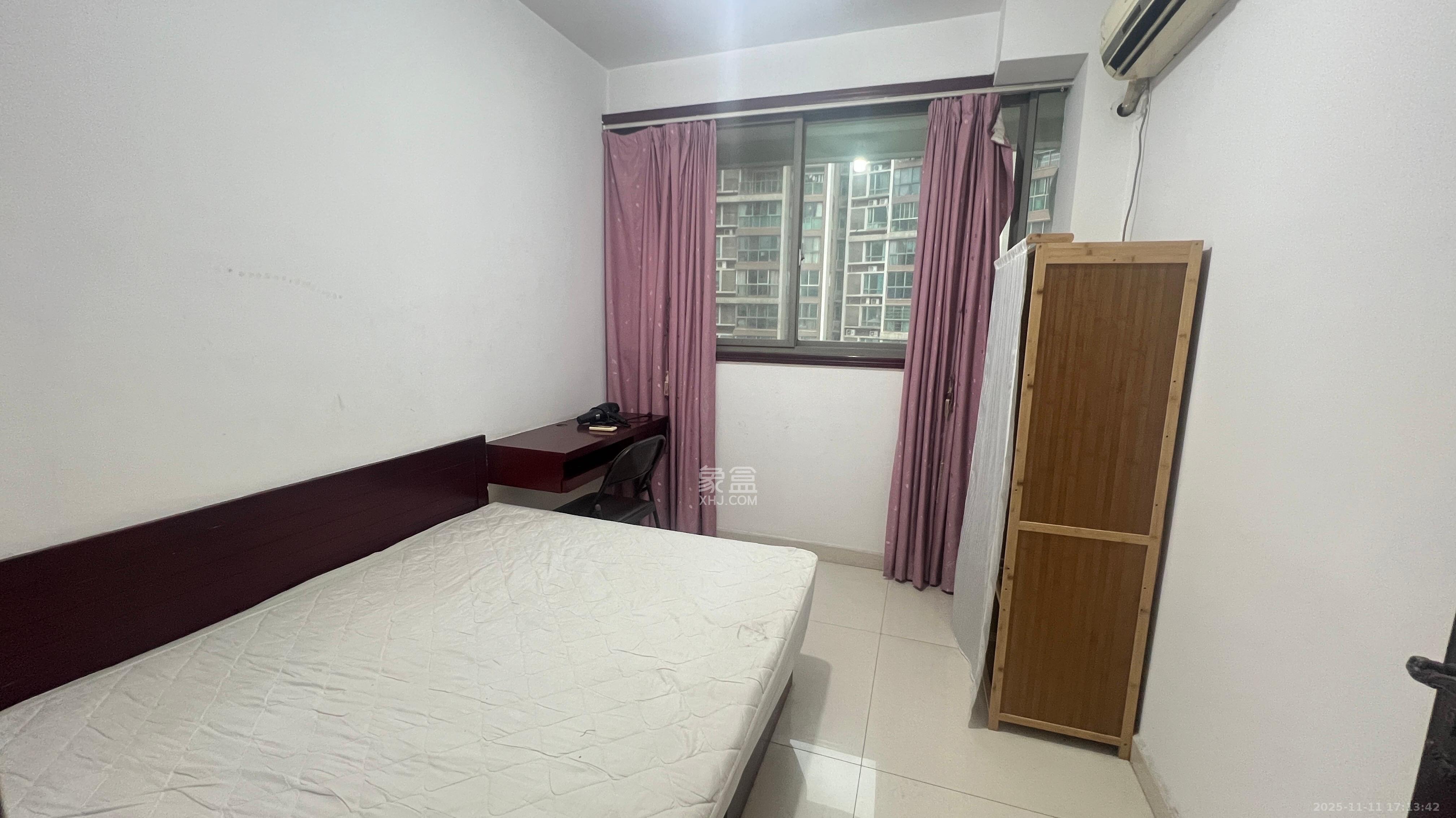 新城新世界一二三期 1室2厅1卫 2600.0元/月 新城新世界一二三期 1室2厅1卫 2600.0元/月室内图