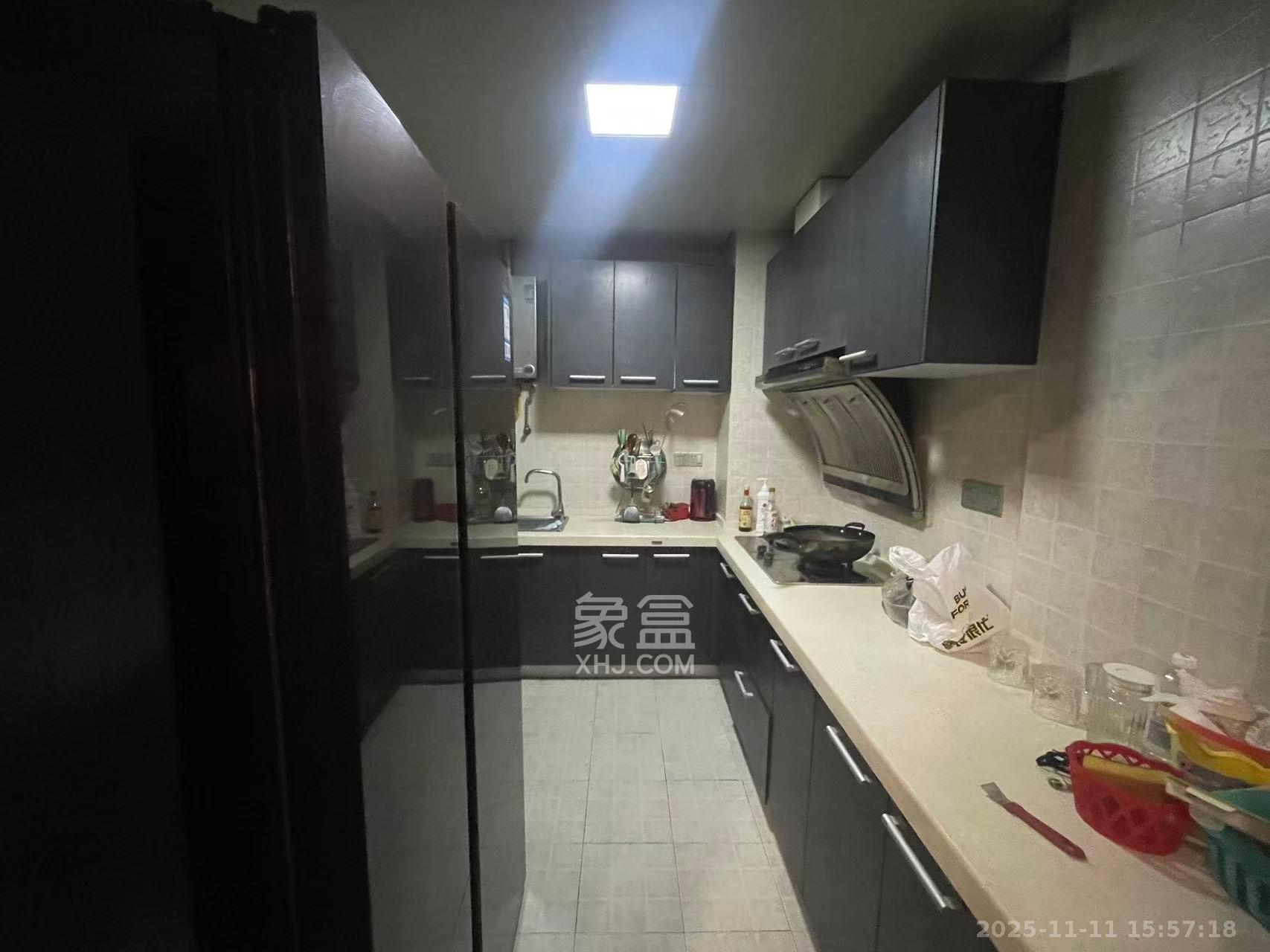 诚兴园 2室2厅1卫 2400.0元/月 诚兴园 2室2厅1卫 2400.0元/月室内图