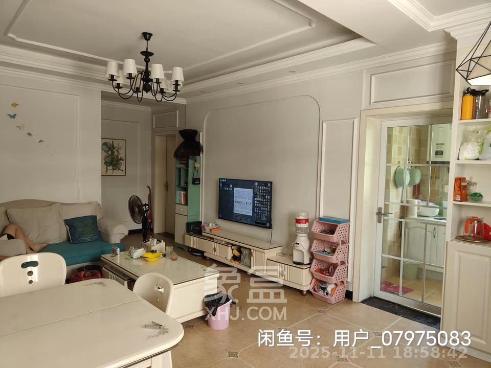 中国铁建国际城二期 3室2厅1卫 2300.0元/月 中国铁建国际城二期 3室2厅1卫 2300.0元/月室内图