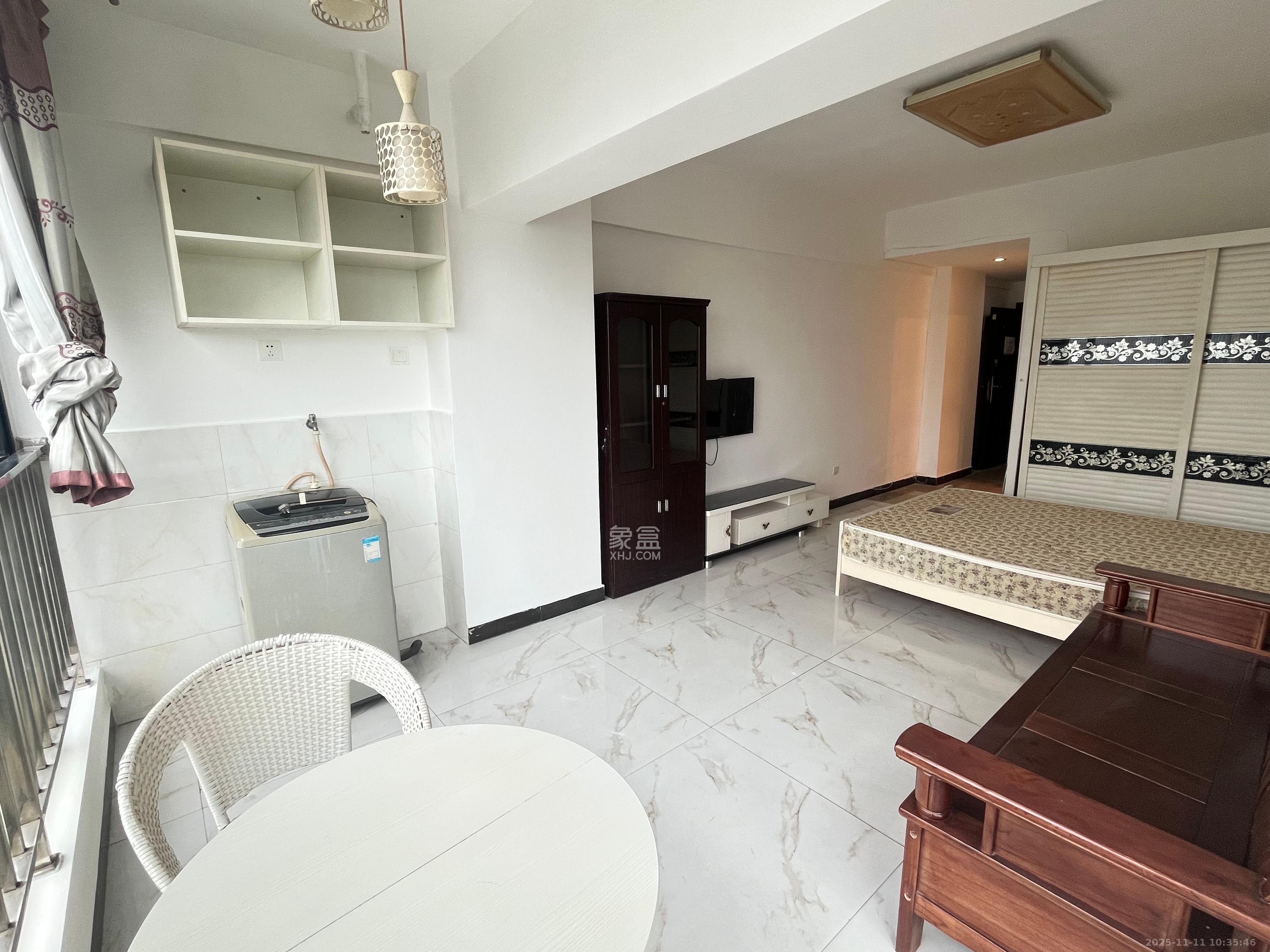 锦泰东环国际  1室1厅1卫    1600.0元/月室内图