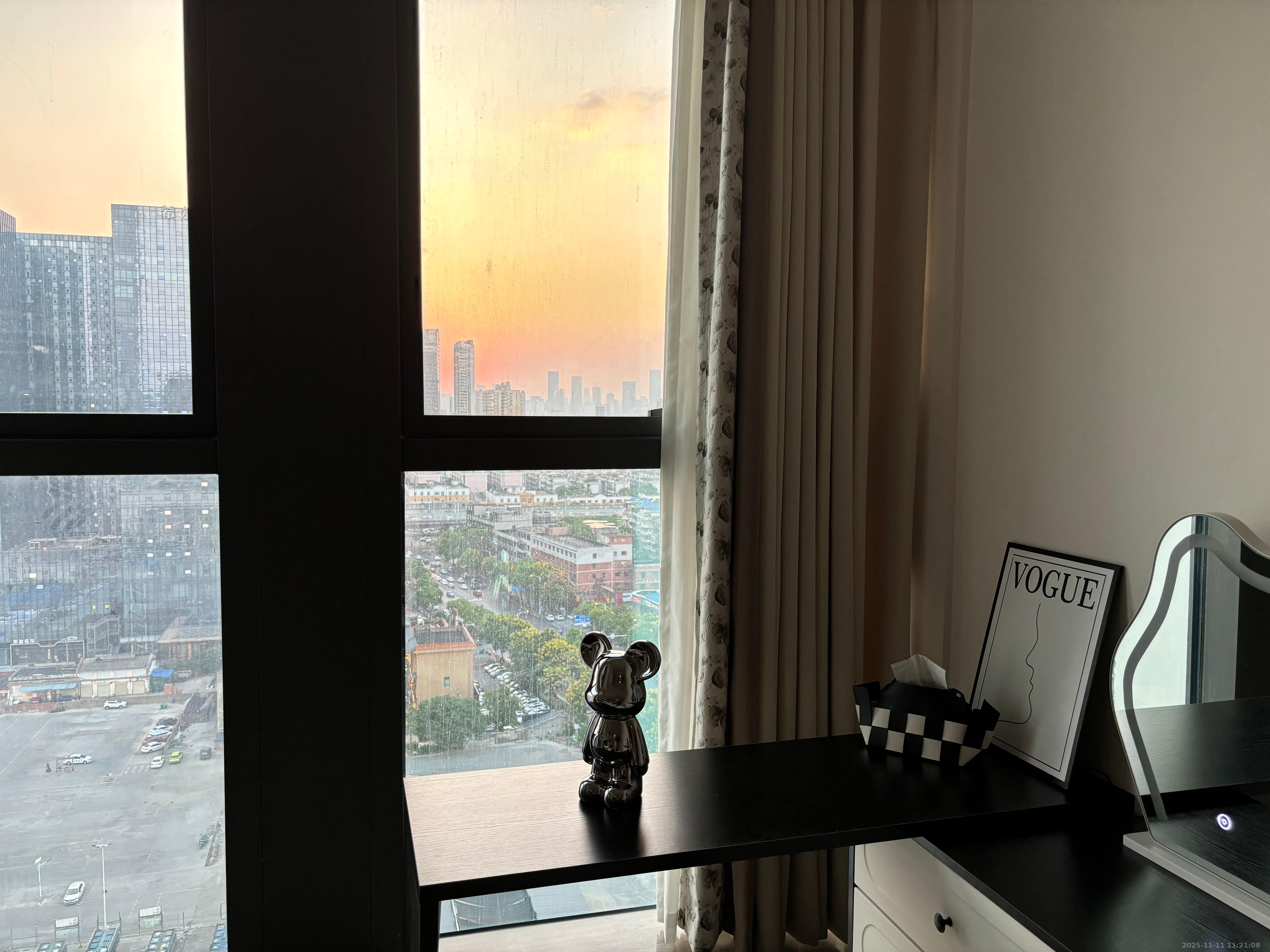 恒大珺悦府  1室1厅1卫    1800.0元/月室内图