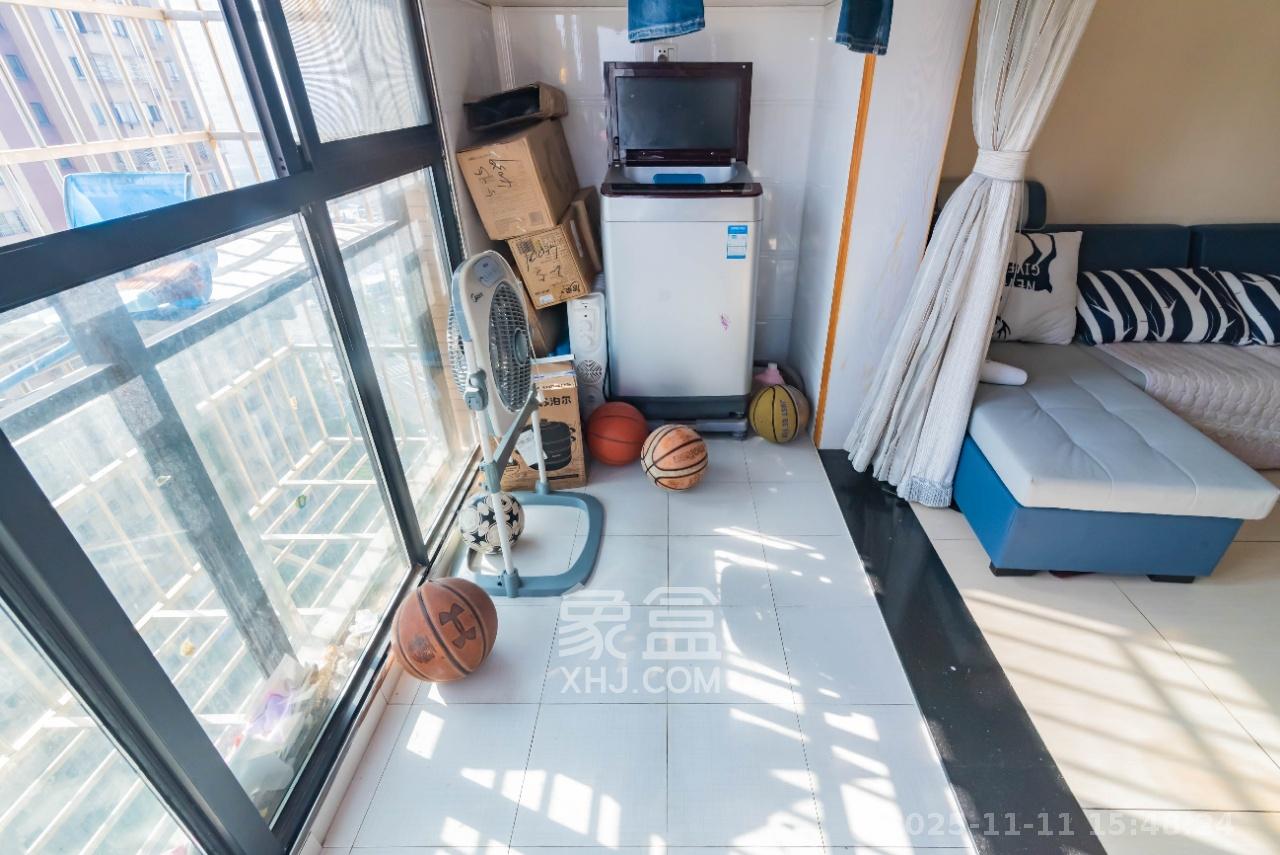 长大卧琥  2室2厅1卫    2300.0元/月室内图