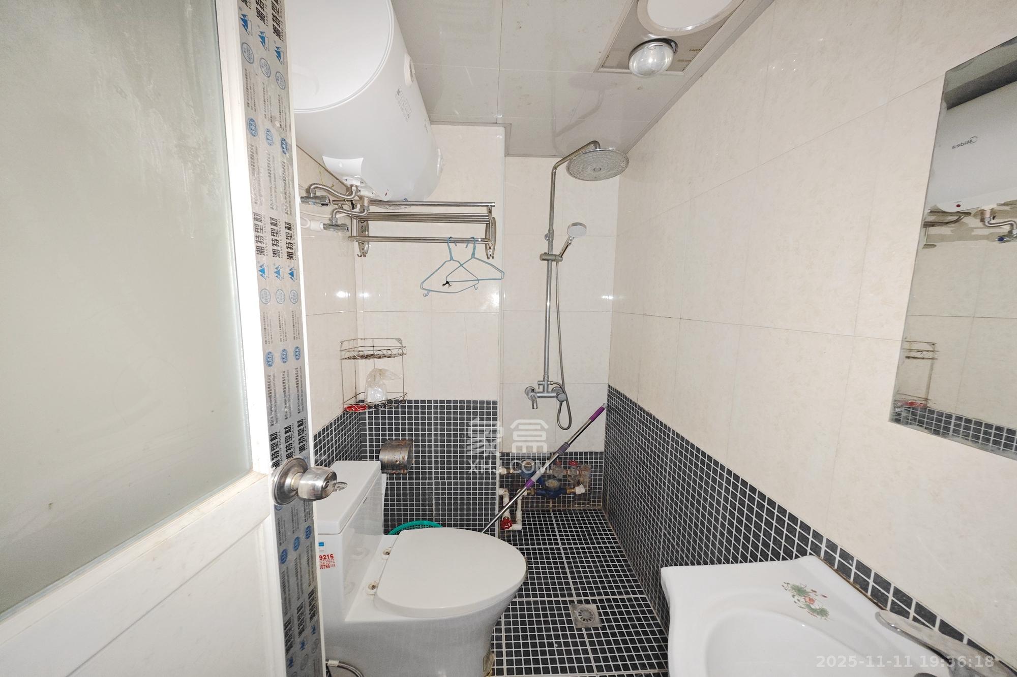 2076至高点 1室0厅1卫 16.8万 2076至高点 1室0厅1卫 16.8万其他