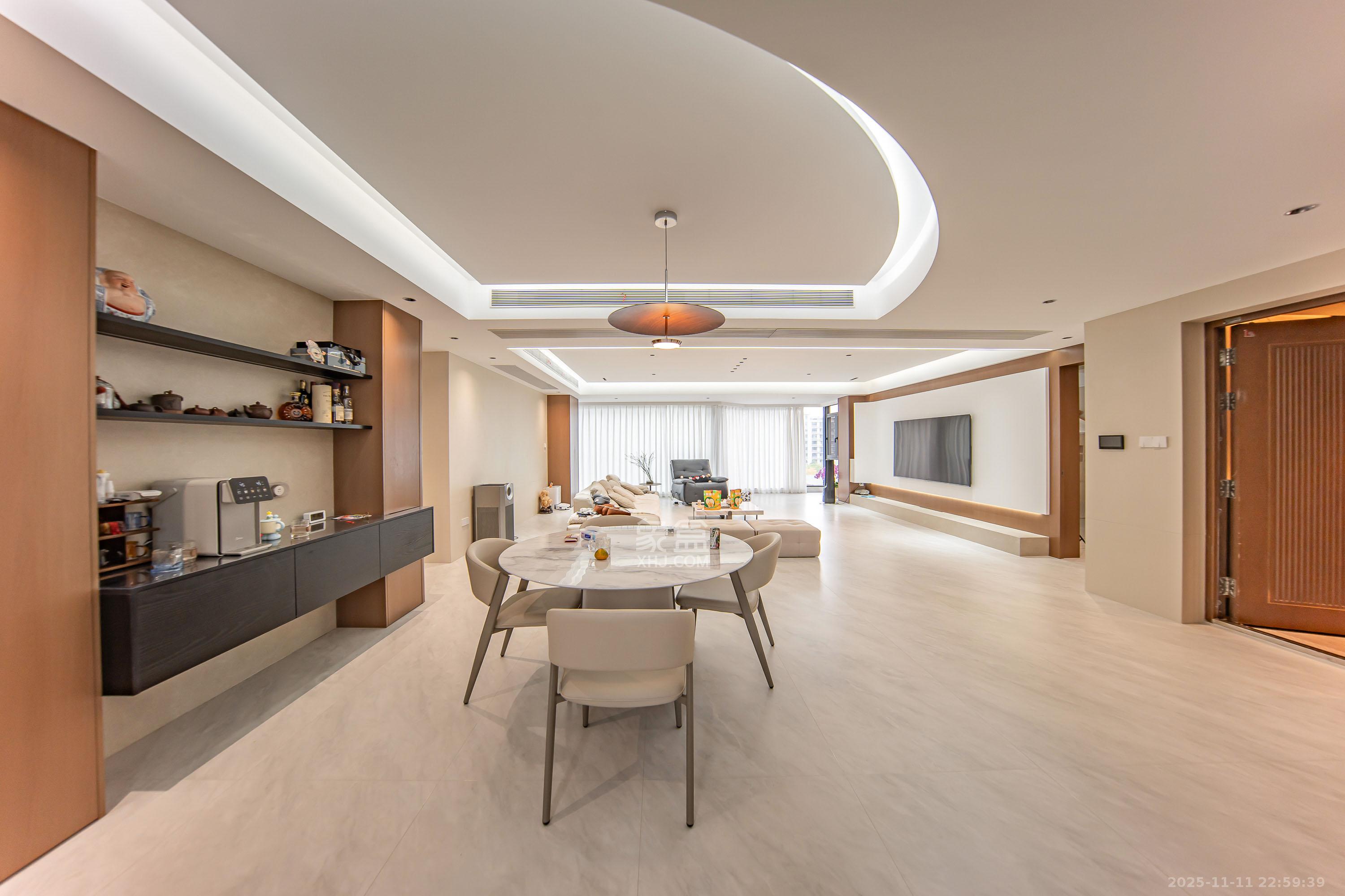 华润置地洋湖天序  4室2厅2卫    320.0万