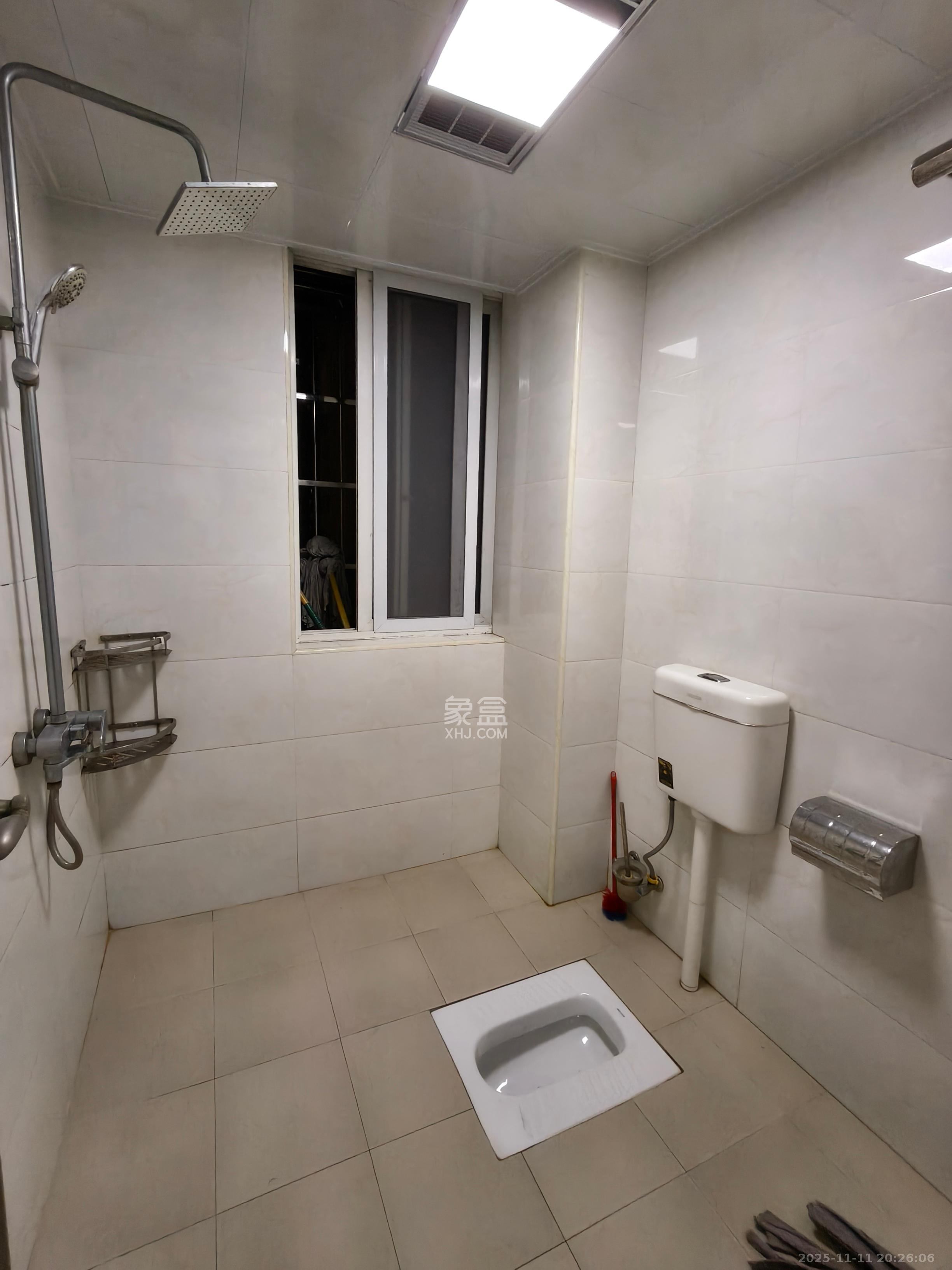 星城新宇黎锦苑  3室2厅2卫    1900.0元/月室内图