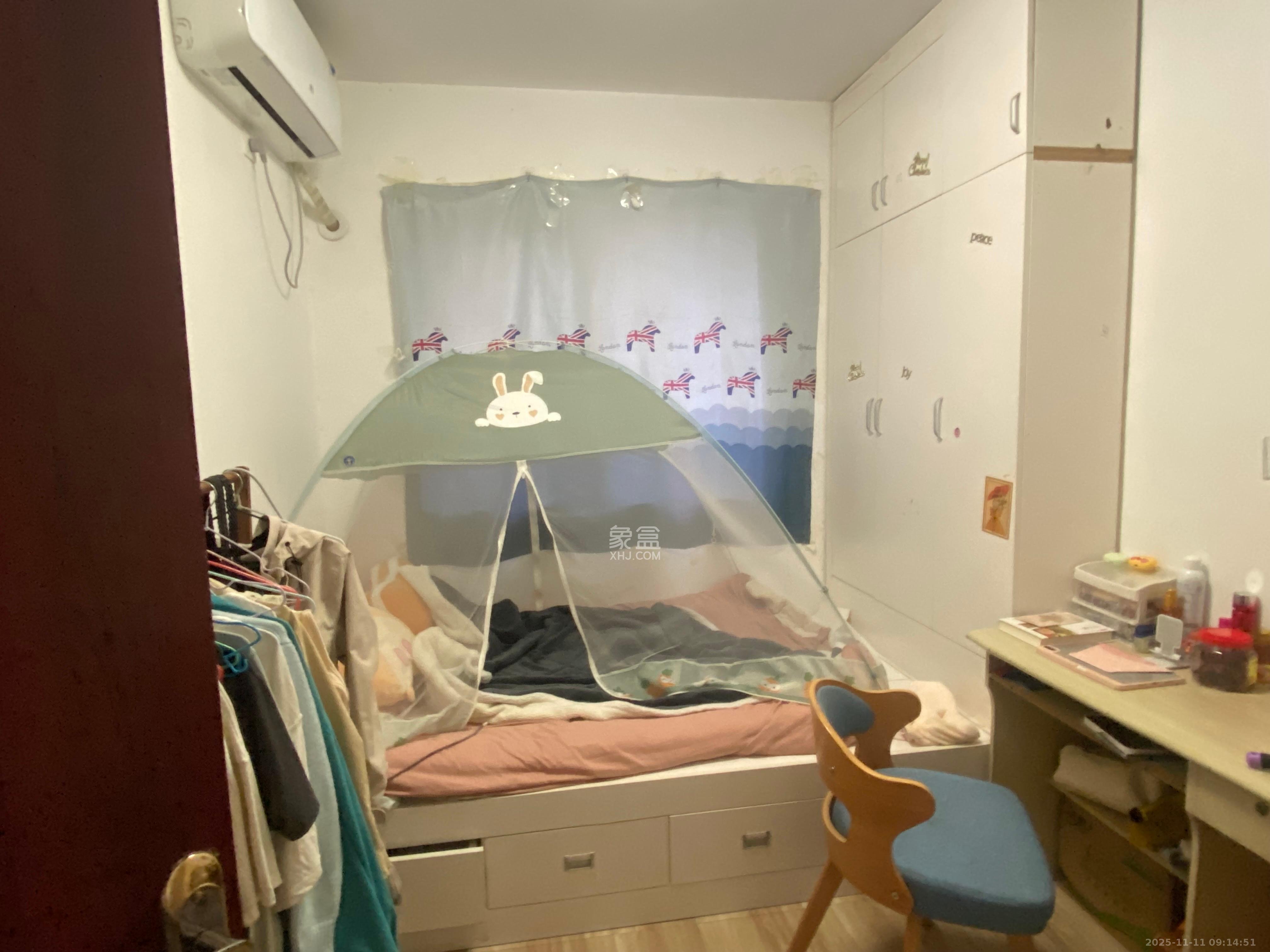 保利城(中航城国际社区、郡原美村) 4室2厅2卫 1900.0元/月 保利城(中航城国际社区、郡原美村) 4室2厅2卫 1900.0元/月室内图