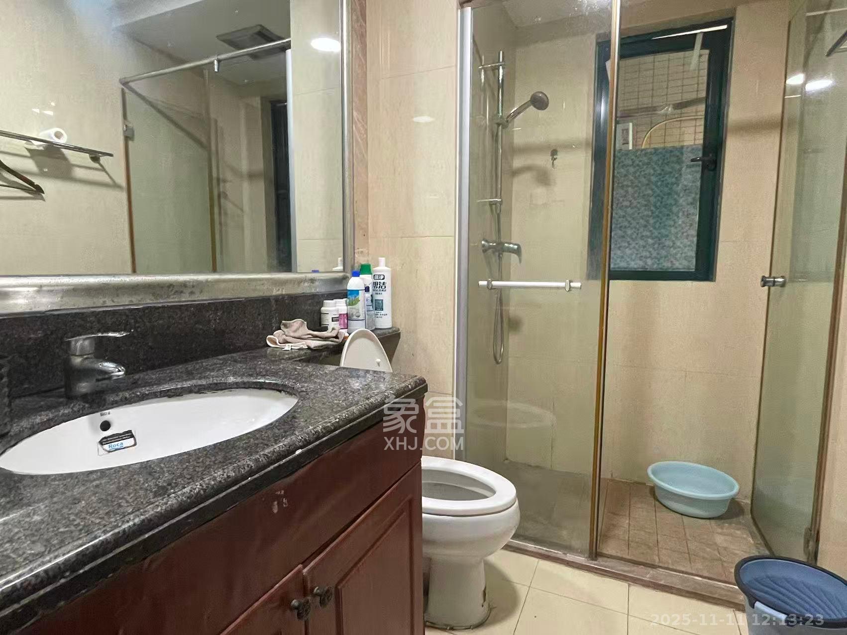 恒大雅苑  3室2厅2卫    2800.0元/月室内图