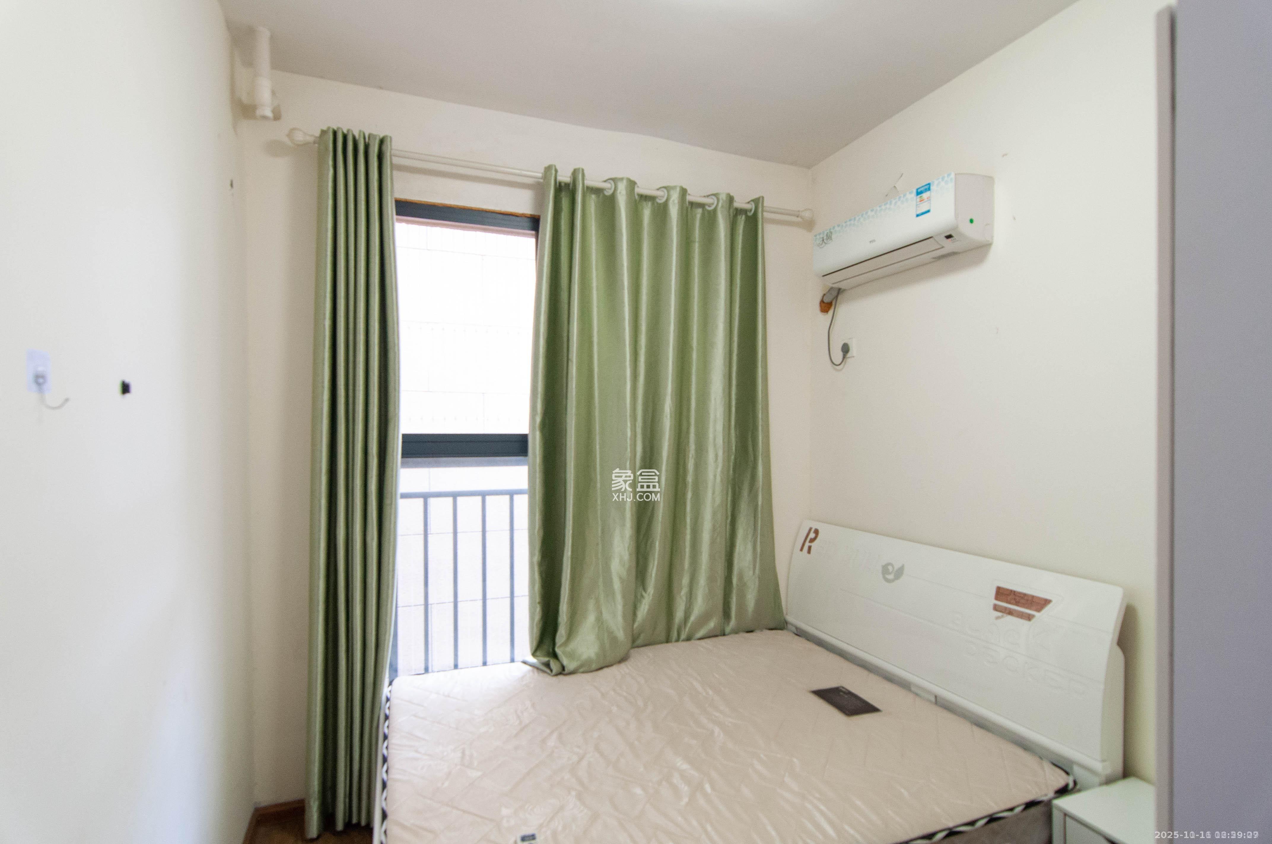 君康家园(梅溪湖七喜街) 3室2厅2卫 2600.0元/月 君康家园(梅溪湖七喜街) 3室2厅2卫 2600.0元/月室内图