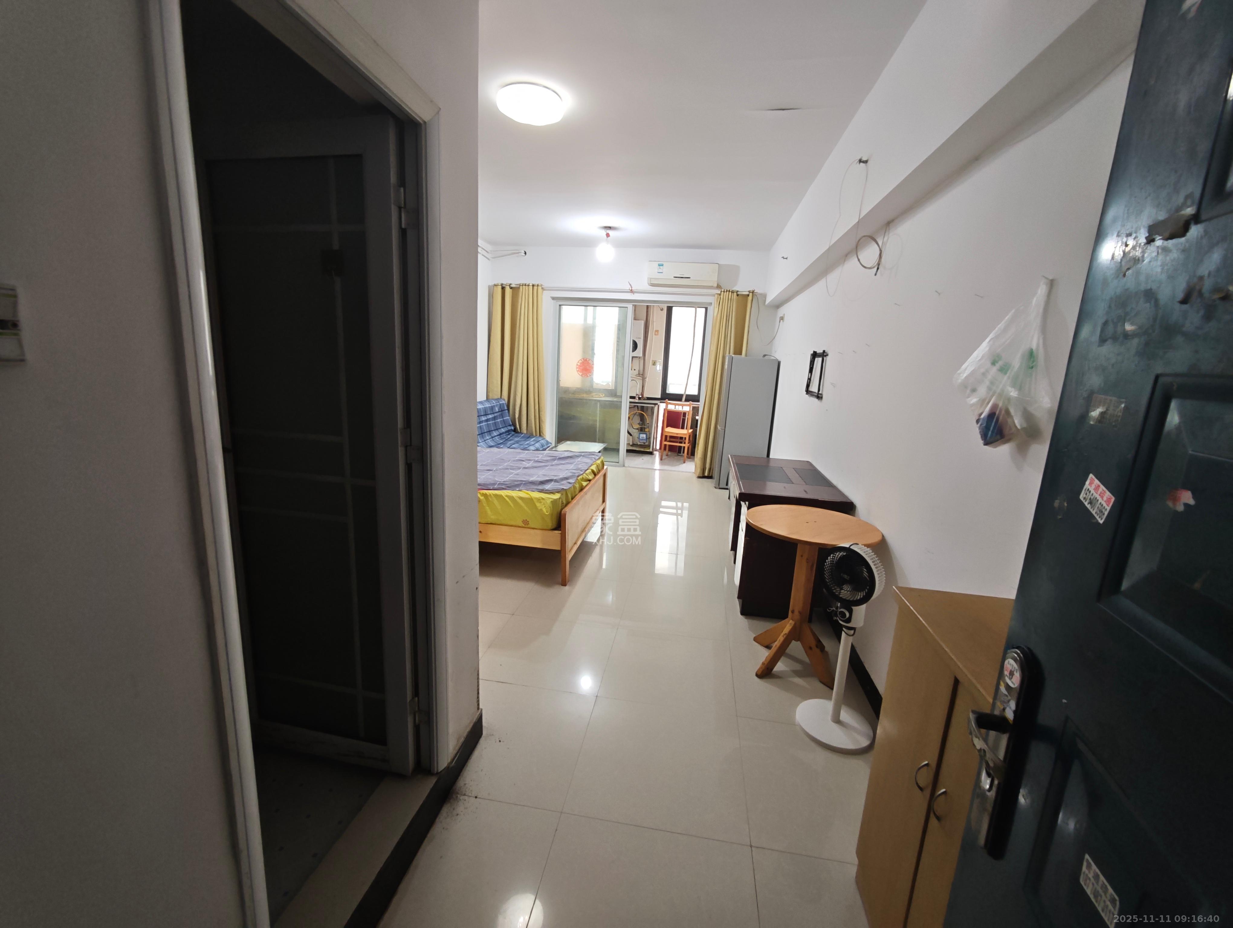 尚都花园城  1室1厅1卫    1000.0元/月