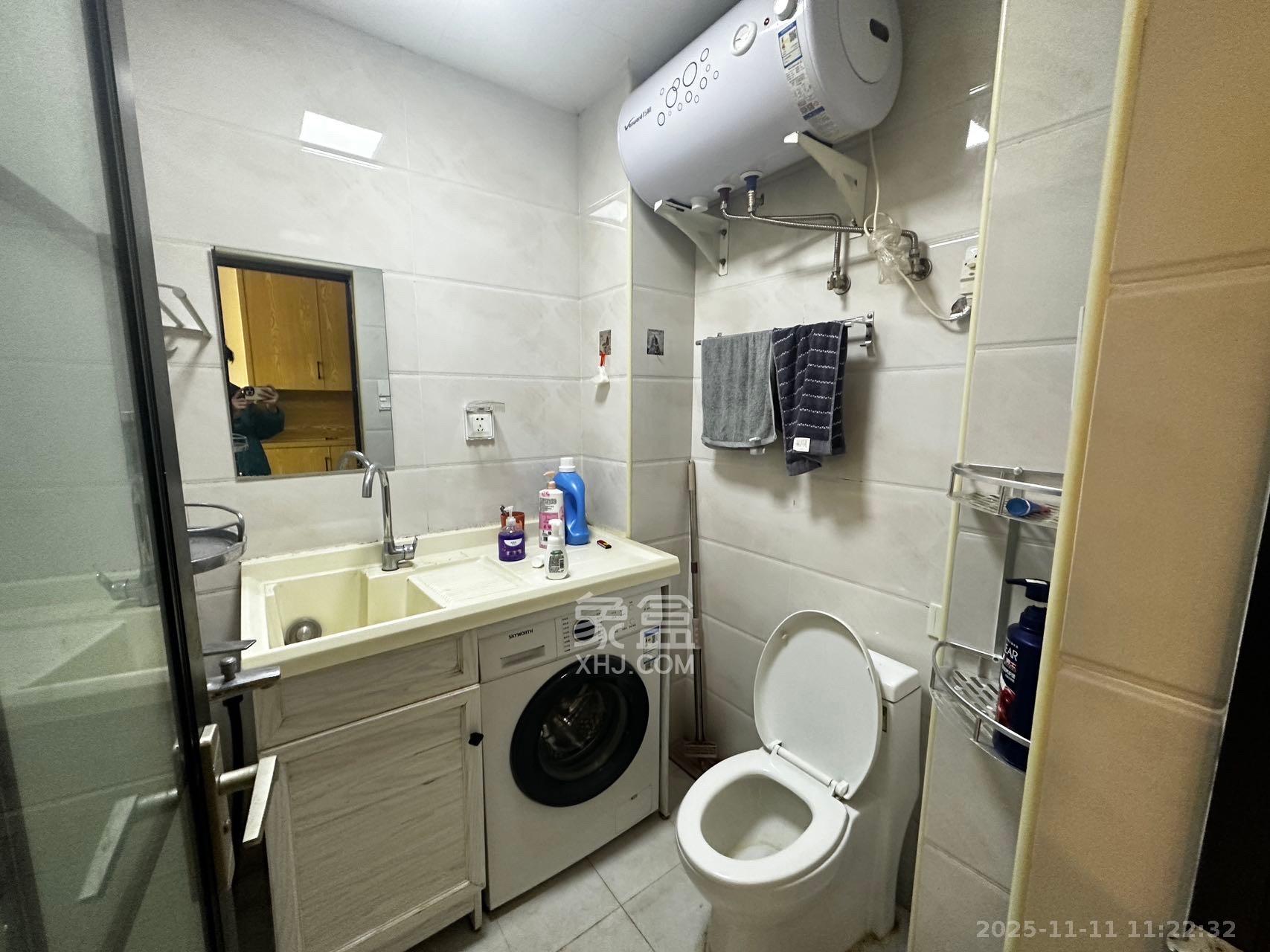 裕天国际商汇中心  1室0厅0卫    1400.0元/月室内图