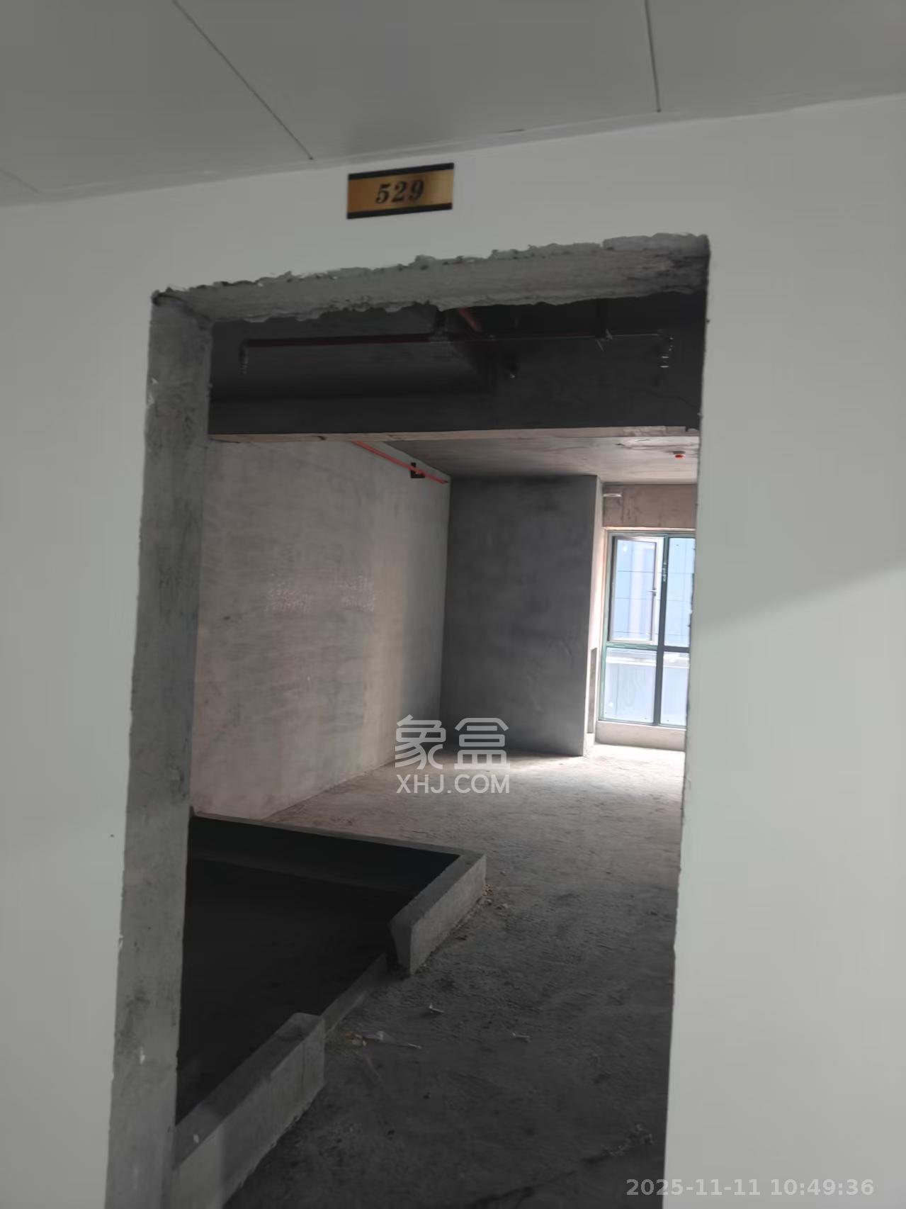 星沙算中心  1室0厅1卫    1400.0元/月室内图