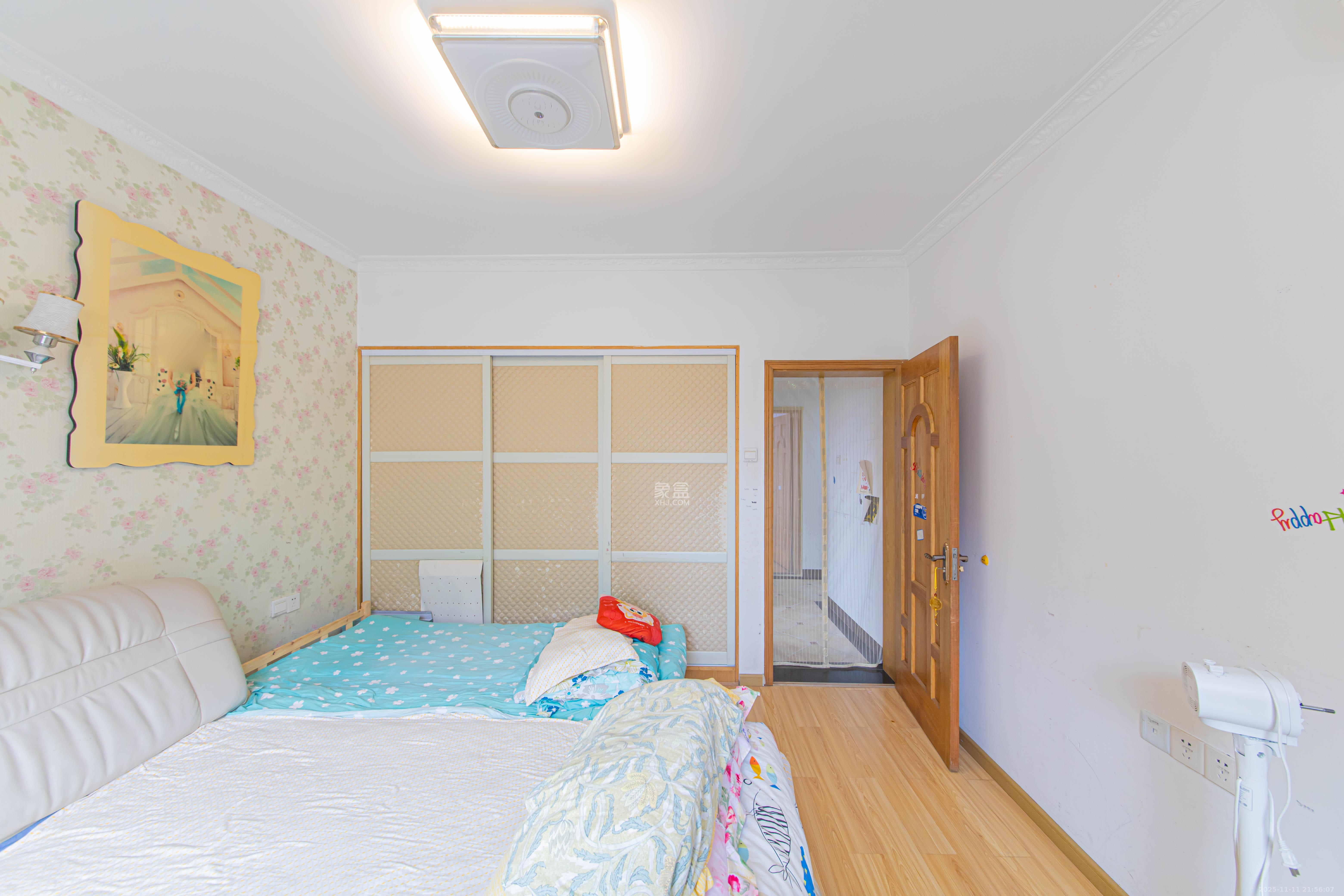 中建芙蓉嘉苑 3室2厅1卫 86.8万 中建芙蓉嘉苑 3室2厅1卫 86.8万卧室