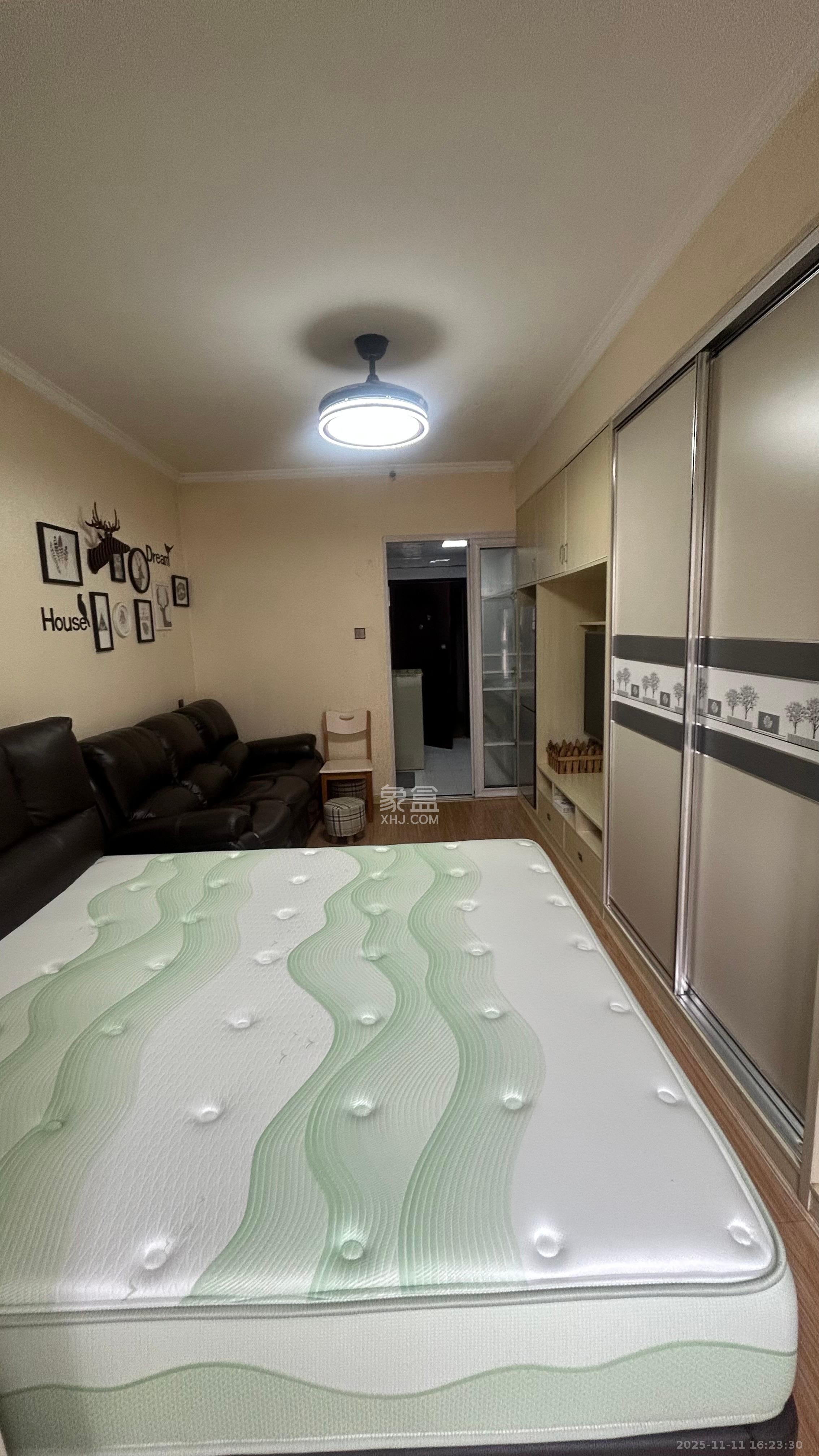 五矿紫湖香醍 1室1厅1卫 1200.0元/月 五矿紫湖香醍 1室1厅1卫 1200.0元/月室内图