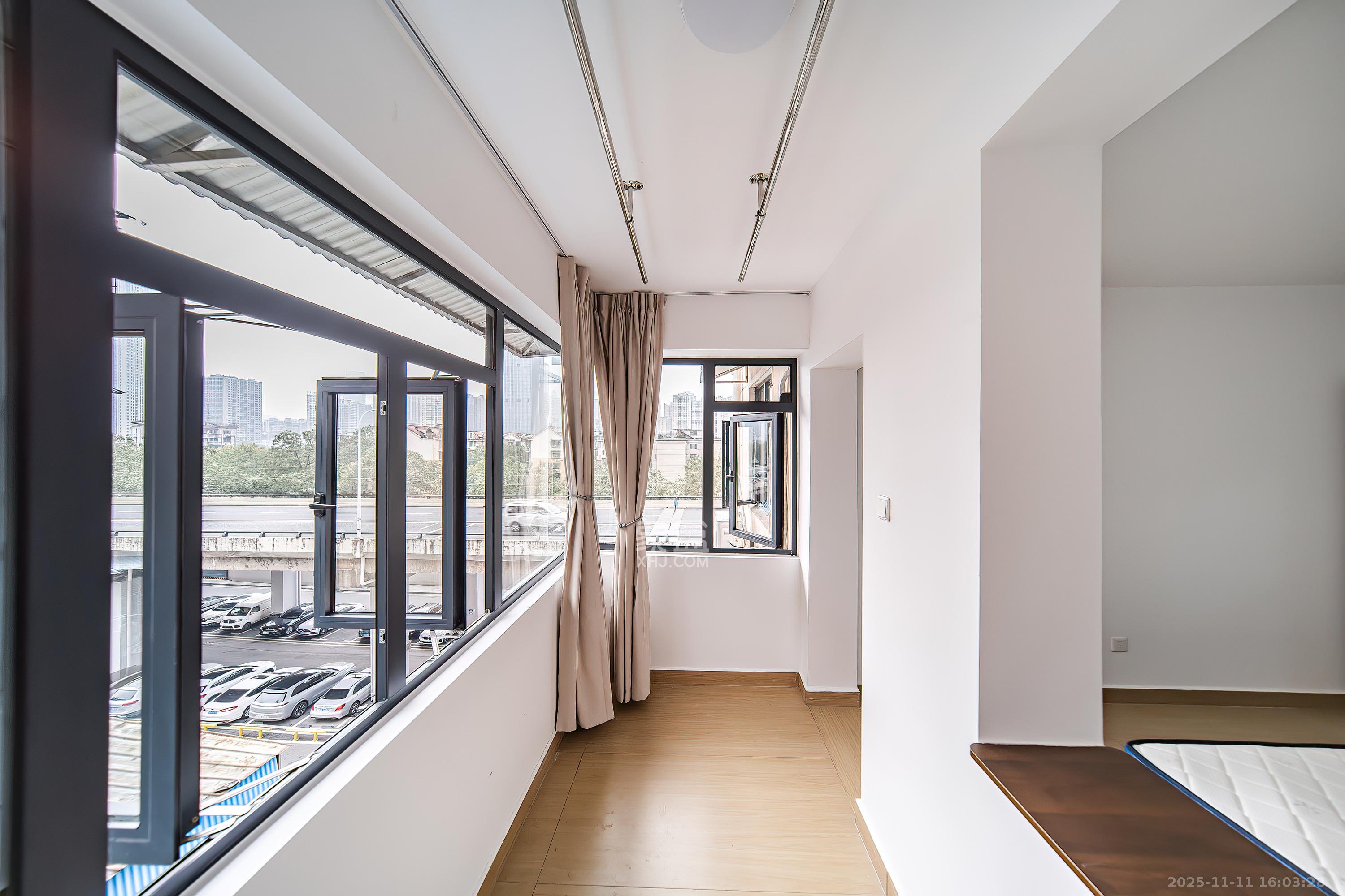 兴通园公寓 2室2厅1卫 40.0万 兴通园公寓 2室2厅1卫 40.0万阳台