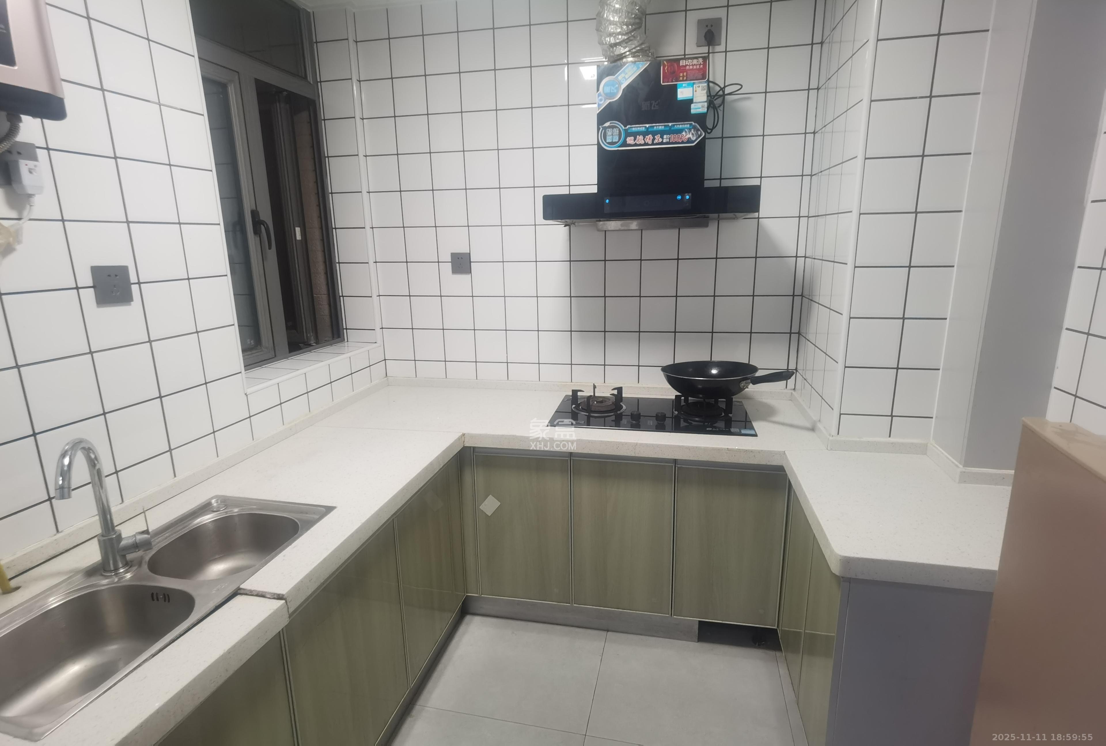 八方小区C区 3室2厅2卫 3500.0元/月 八方小区C区 3室2厅2卫 3500.0元/月室内图