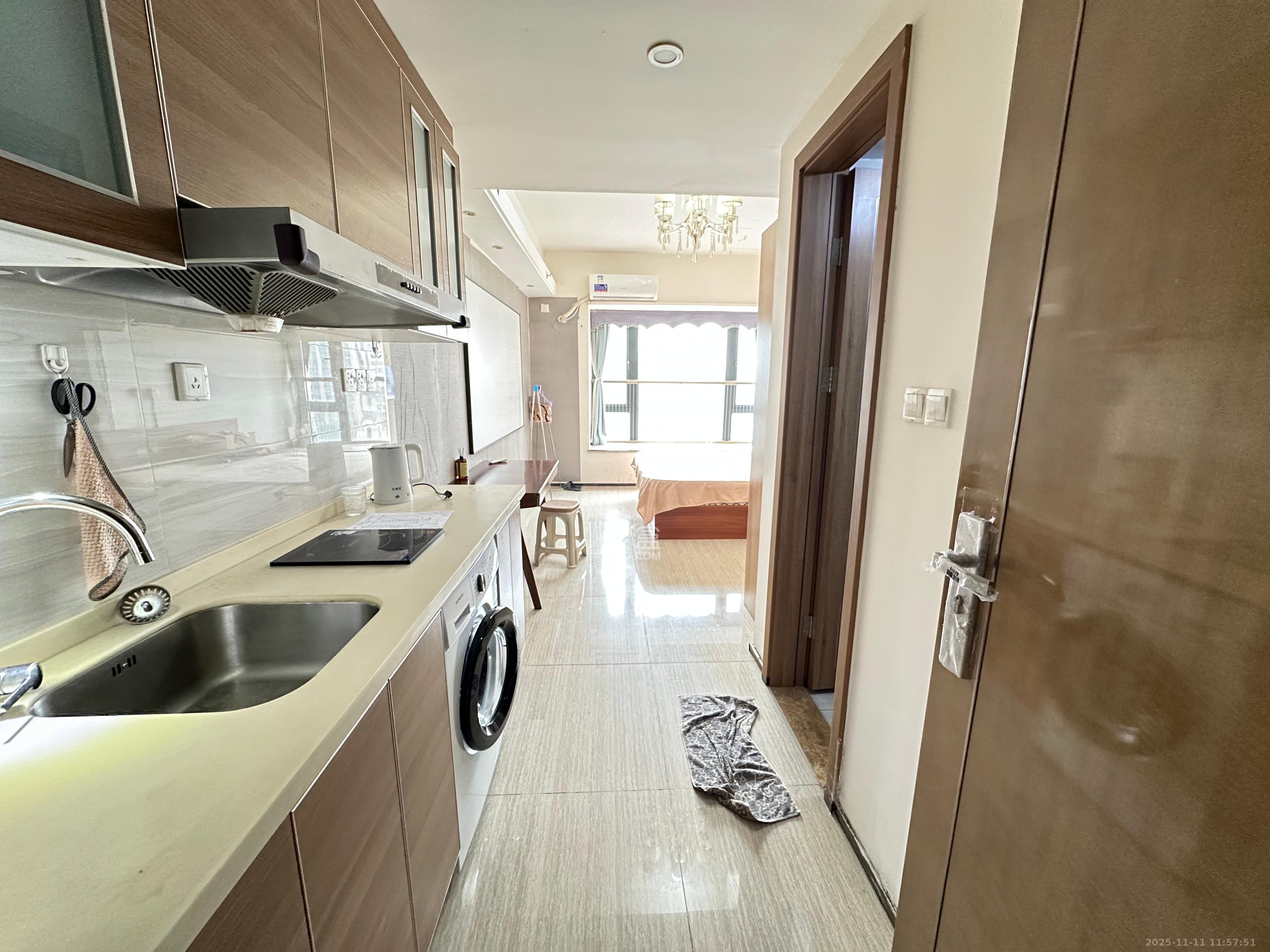 恒大国际广场  1室0厅1卫    1300.0元/月室内图