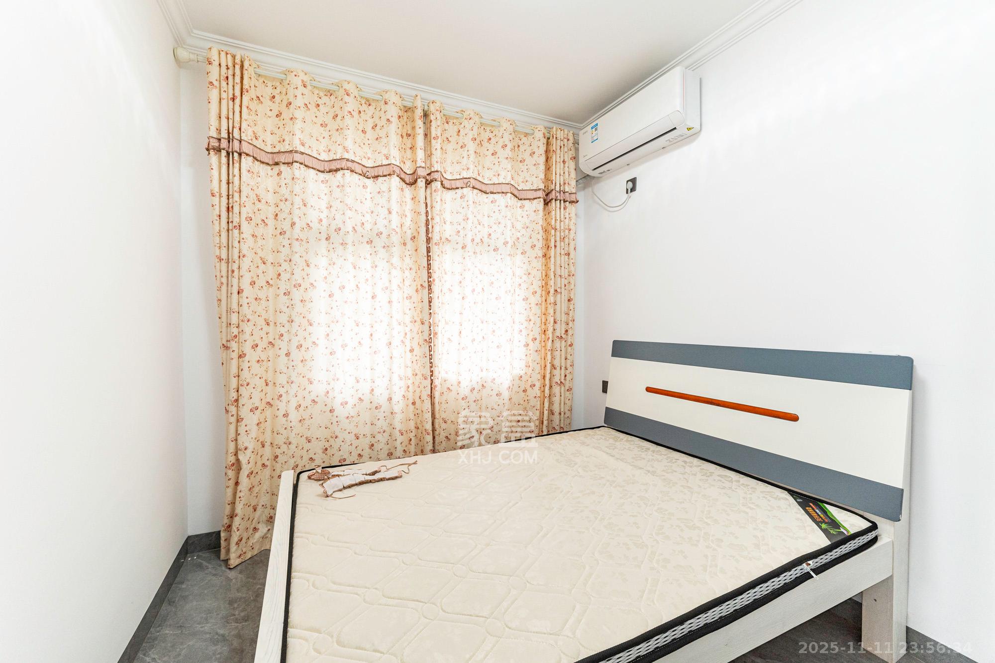 盛地东方芯府 3室2厅2卫 72.8万 盛地东方芯府 3室2厅2卫 72.8万卧室