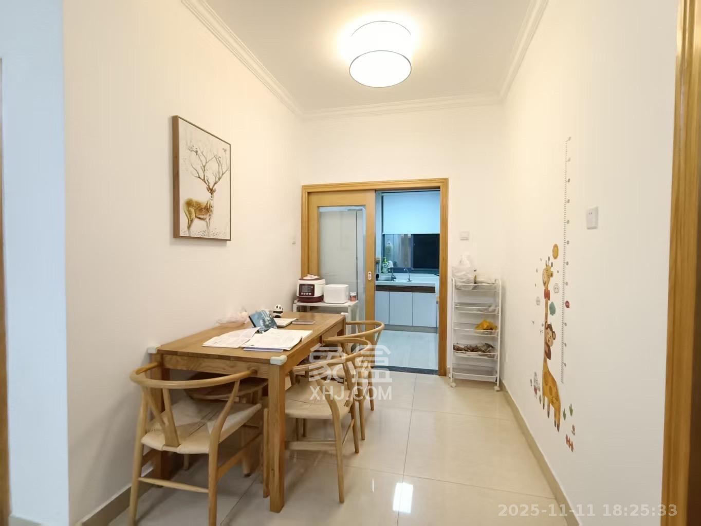 山水湾 2室2厅1卫 2000.0元/月 山水湾 2室2厅1卫 2000.0元/月室内图