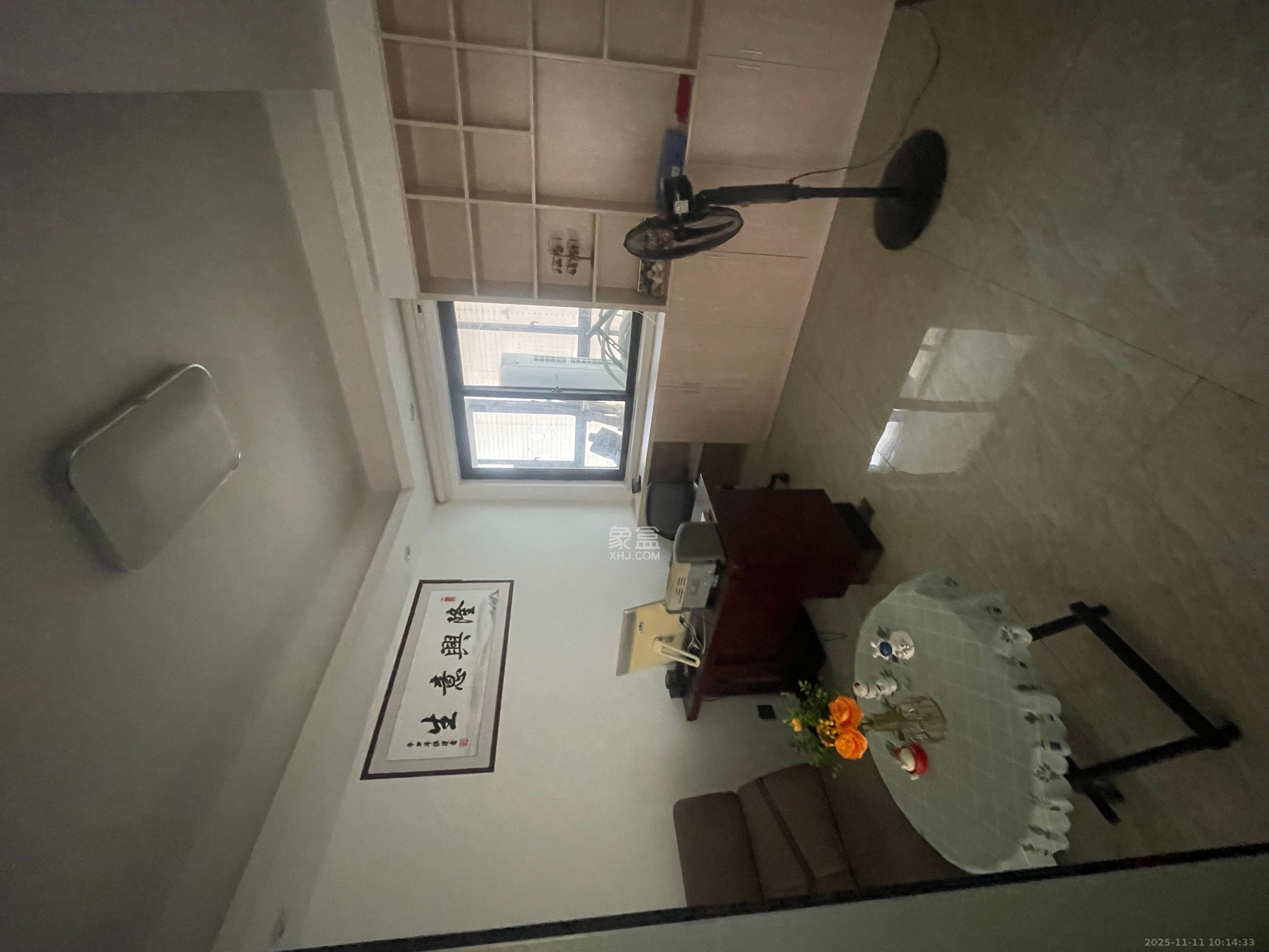 华城广场 2室1厅1卫 2200.0元/月 华城广场 2室1厅1卫 2200.0元/月室内图