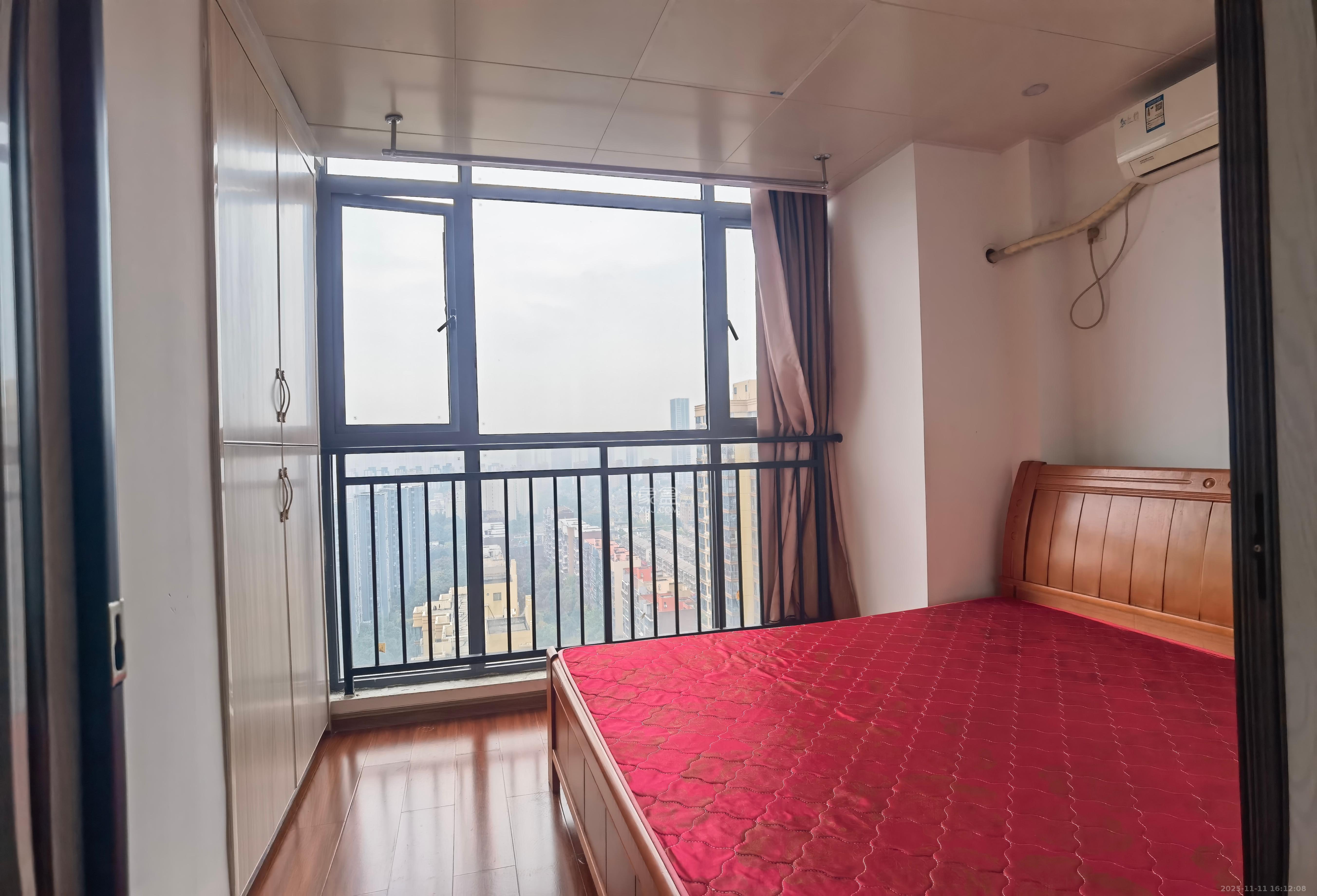 明大佳园  1室1厅1卫    1600.0元/月室内图