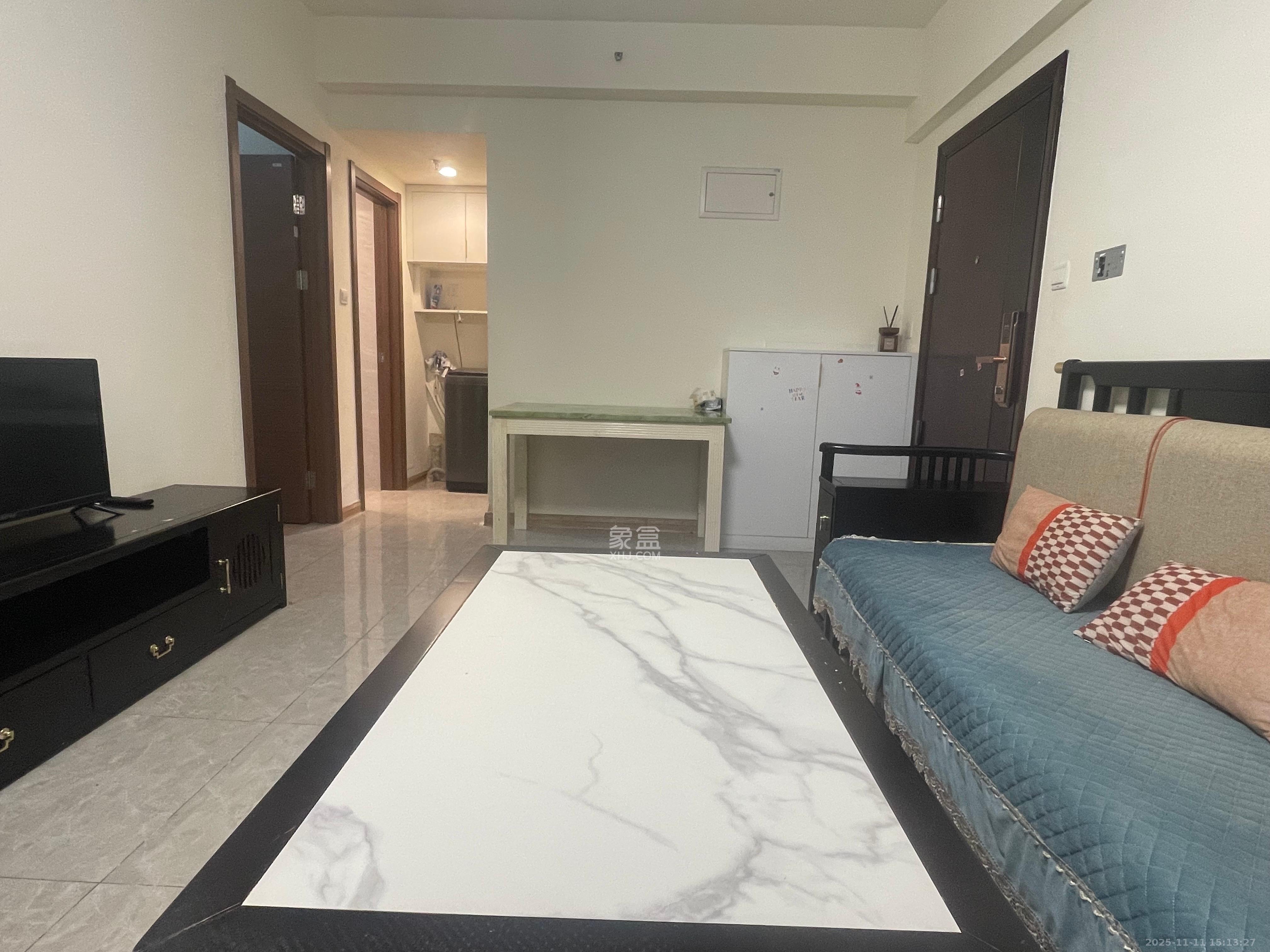 碧桂园印象  2室1厅1卫    2200.0元/月室内图