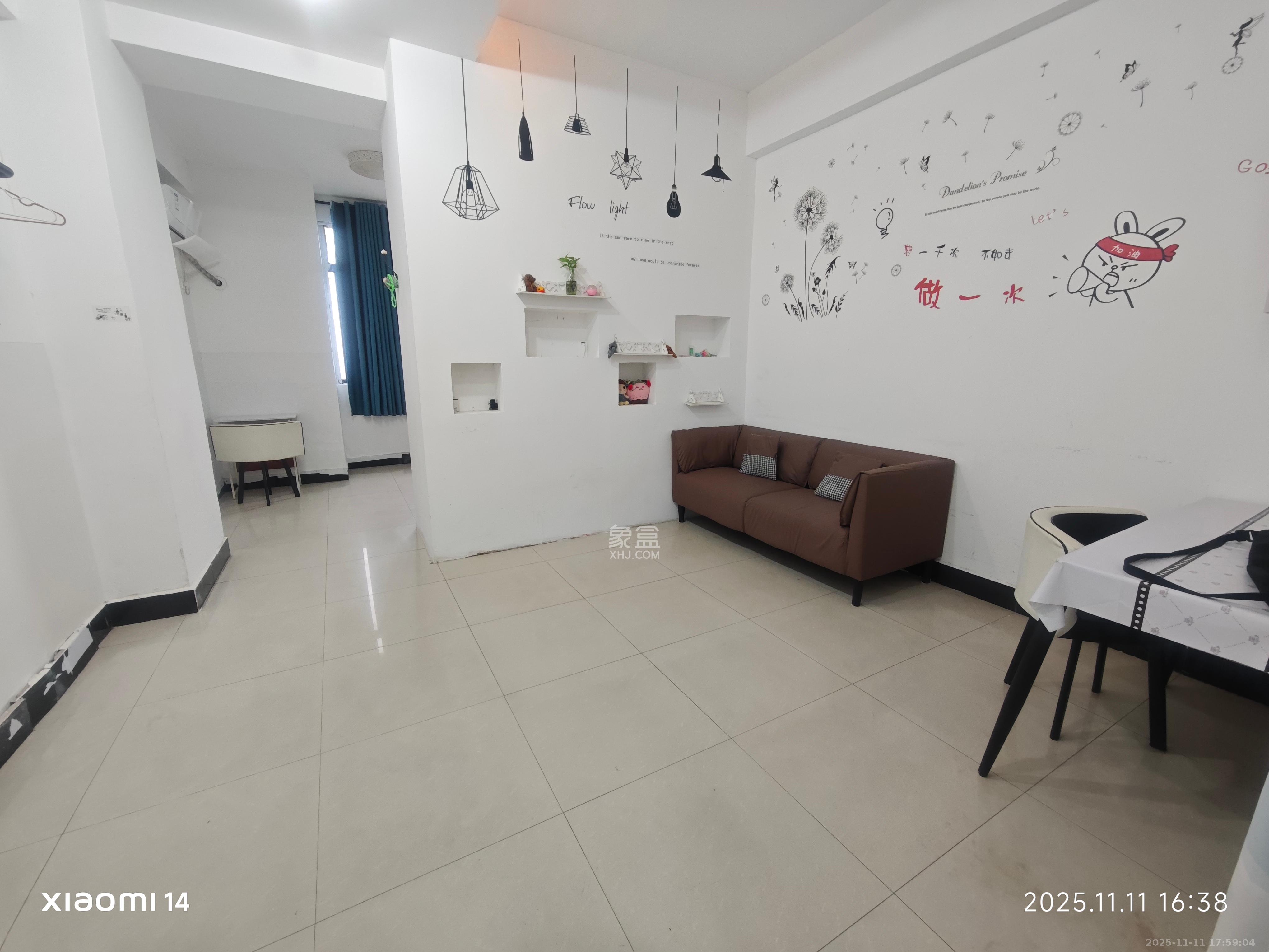 湘聚大厦  1室0厅0卫    1350.0元/月