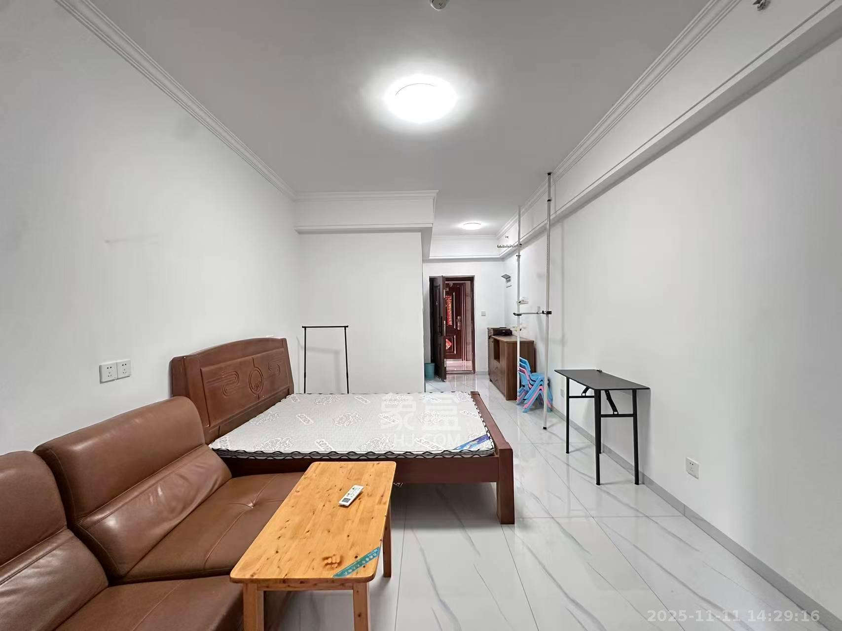 明昇壹城（明昇时代广场）二期  1室1厅1卫    1100.0元/月室内图