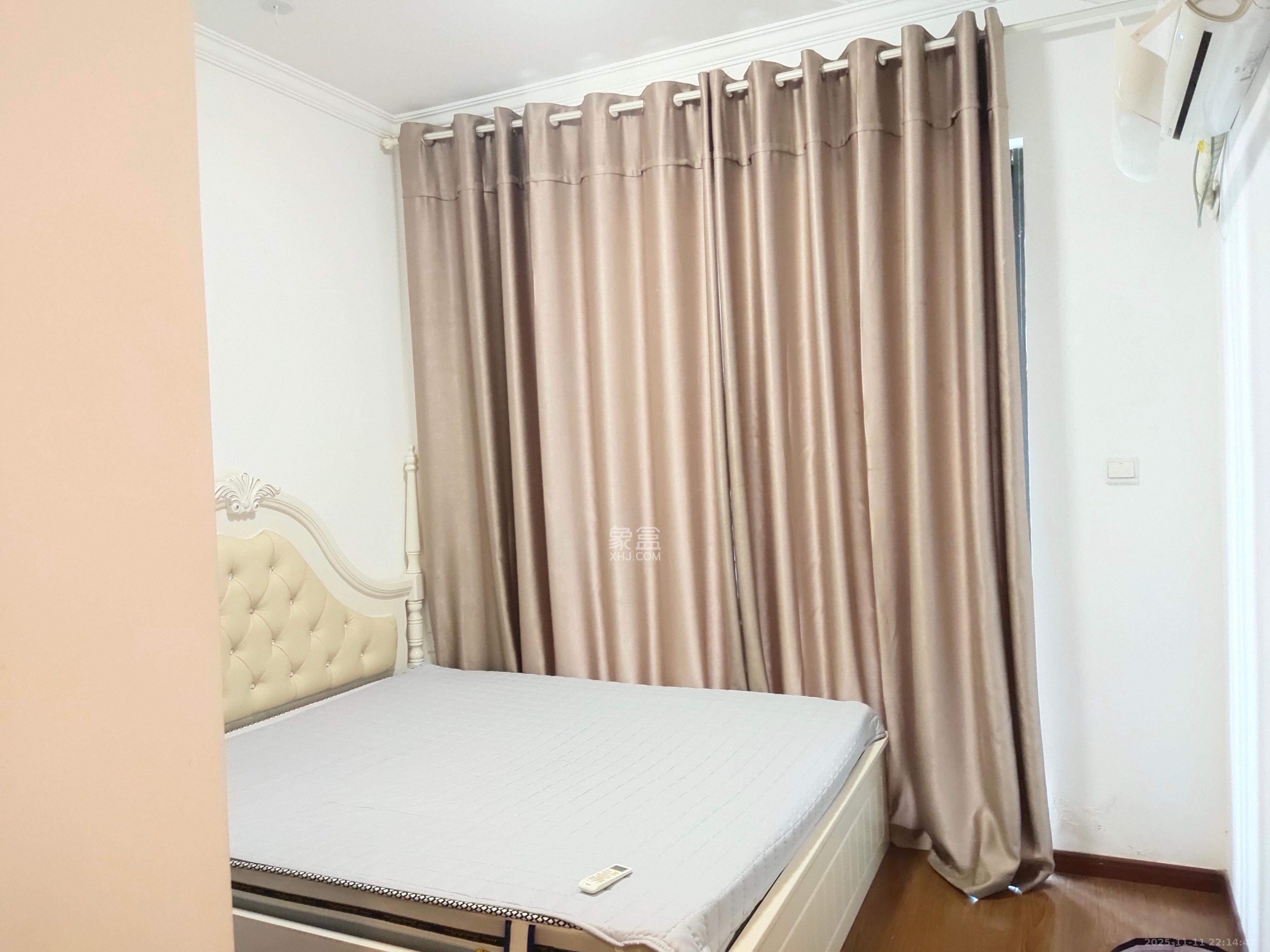 旺德府恺悦国际  3室2厅2卫    2400.0元/月室内图