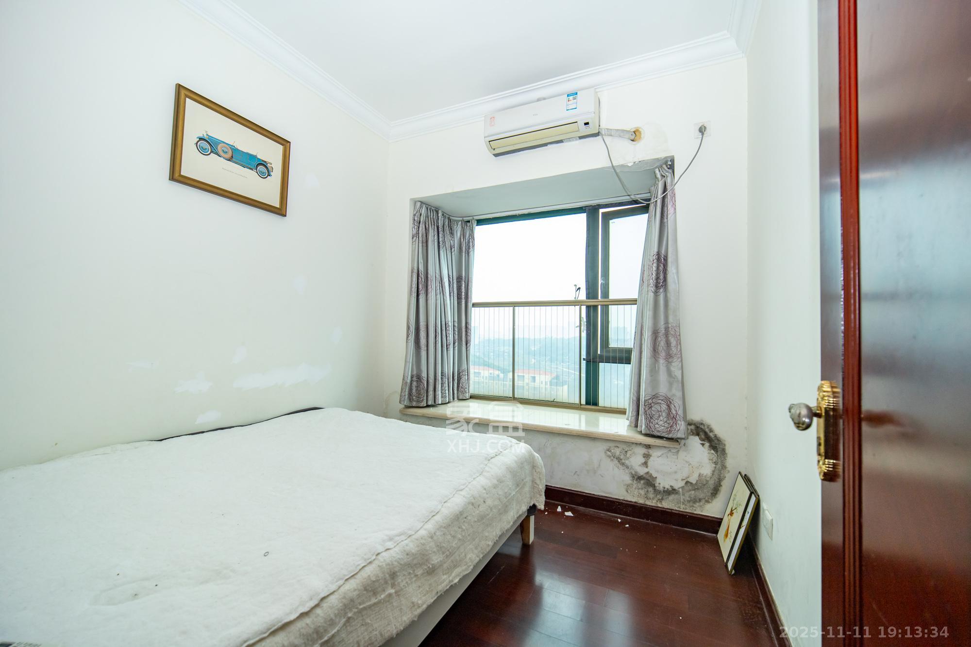 恒大雅苑  3室2厅1卫    76.8万卧室