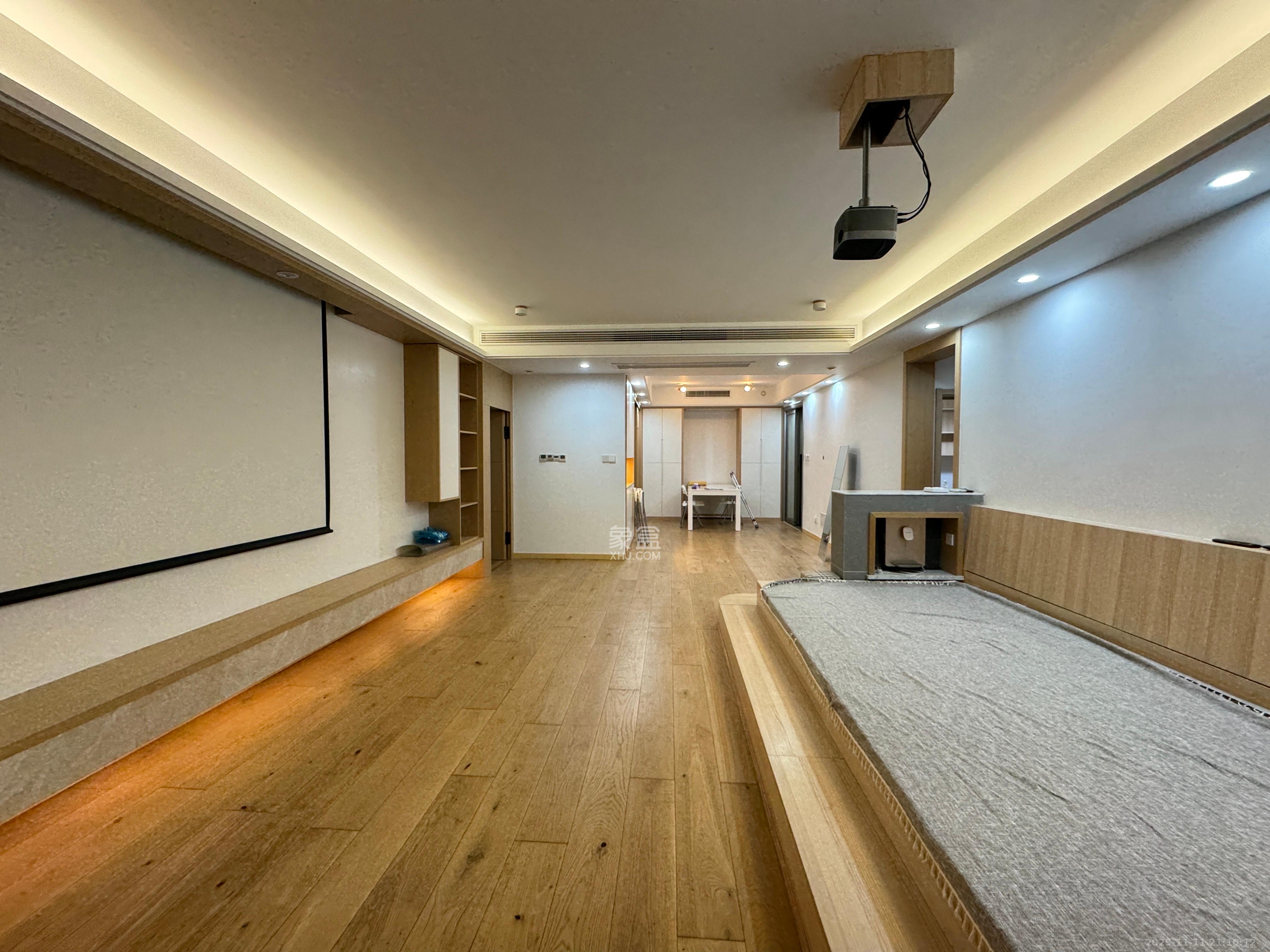 金域南外滩（望江佳园）  1室0厅0卫    5500.0元/月