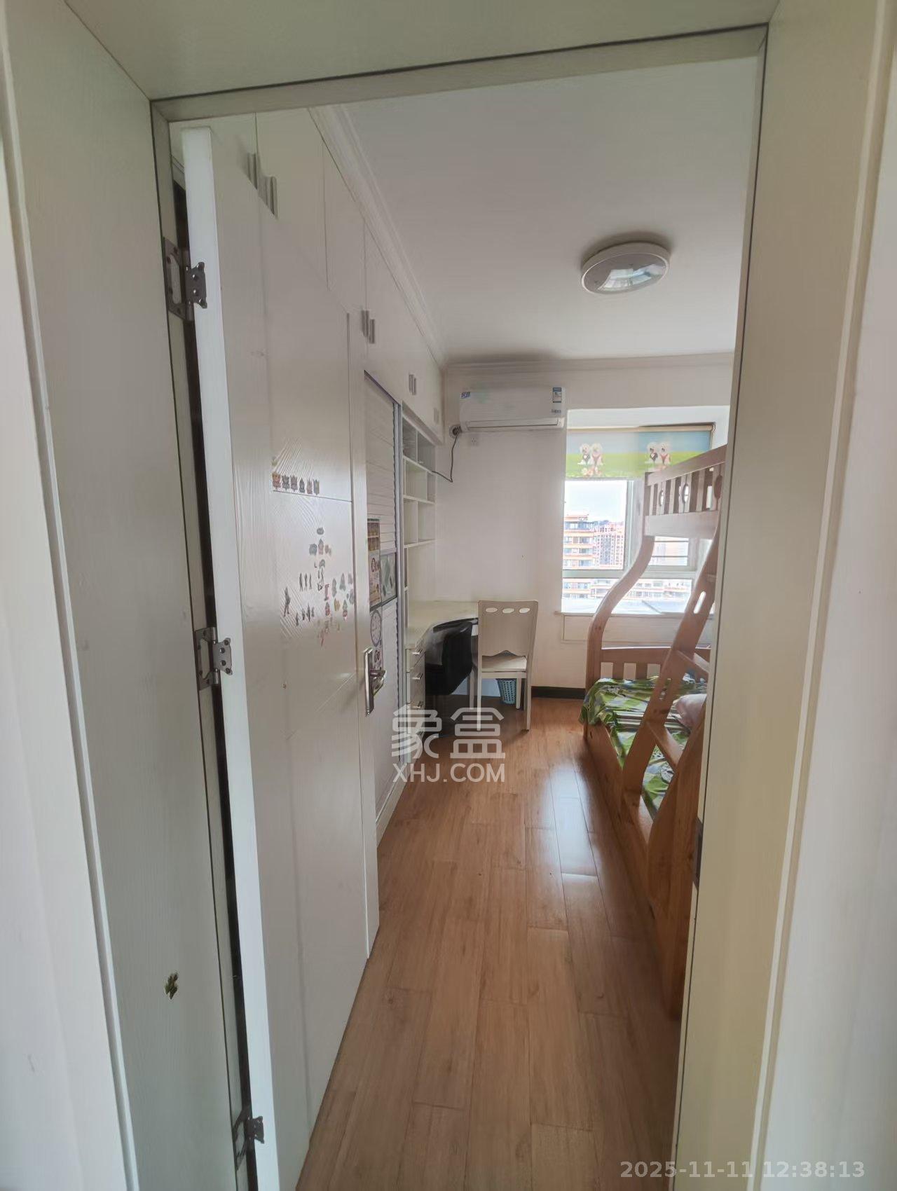 五矿万境水岸一期(万境水岸嘉苑) 2室2厅1卫 2200.0元/月 五矿万境水岸一期(万境水岸嘉苑) 2室2厅1卫 2200.0元/月室内图