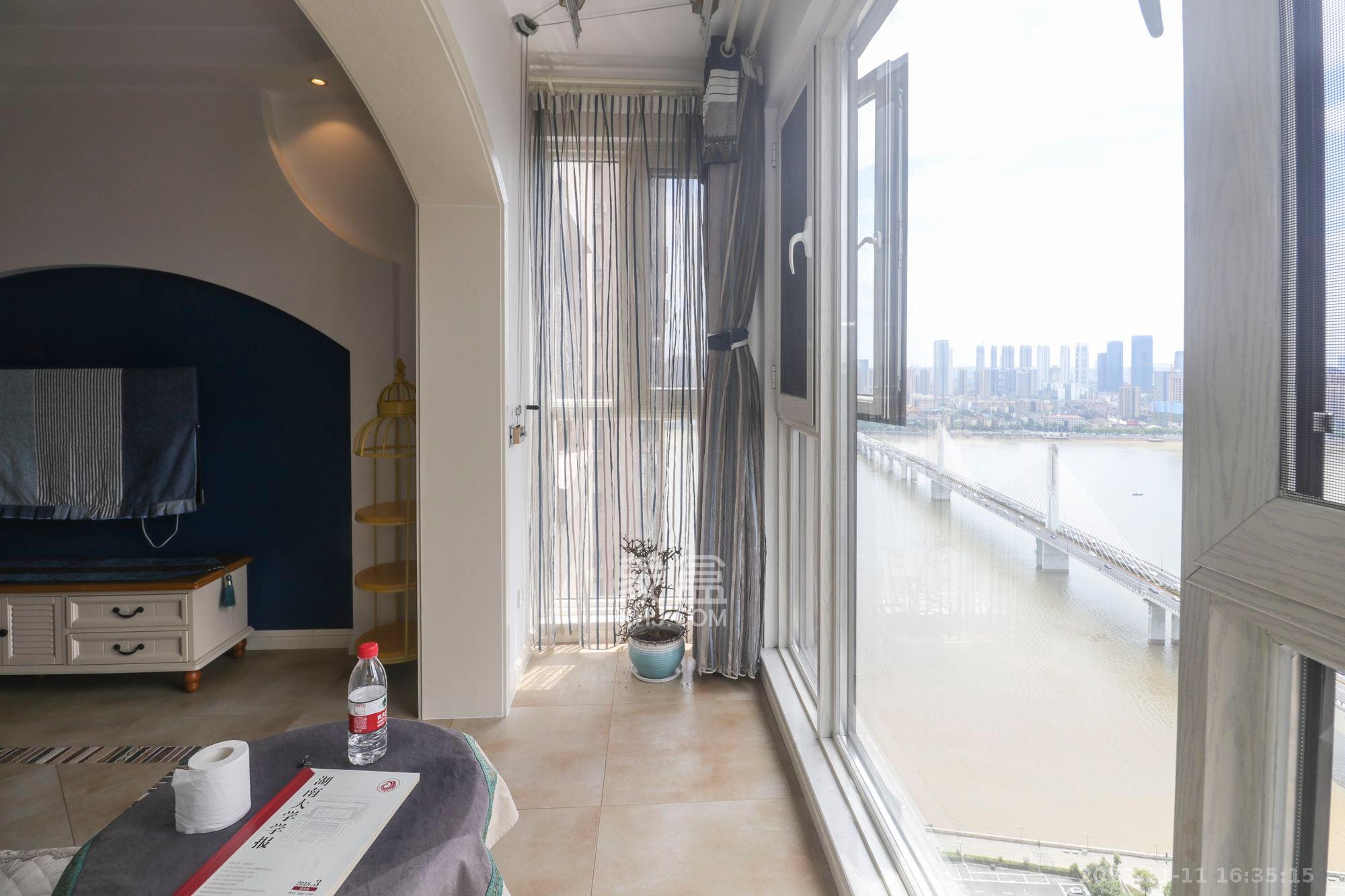 世茂外滩里（世茂铂翠湾三期）  3室2厅1卫    5300.0元/月室内图