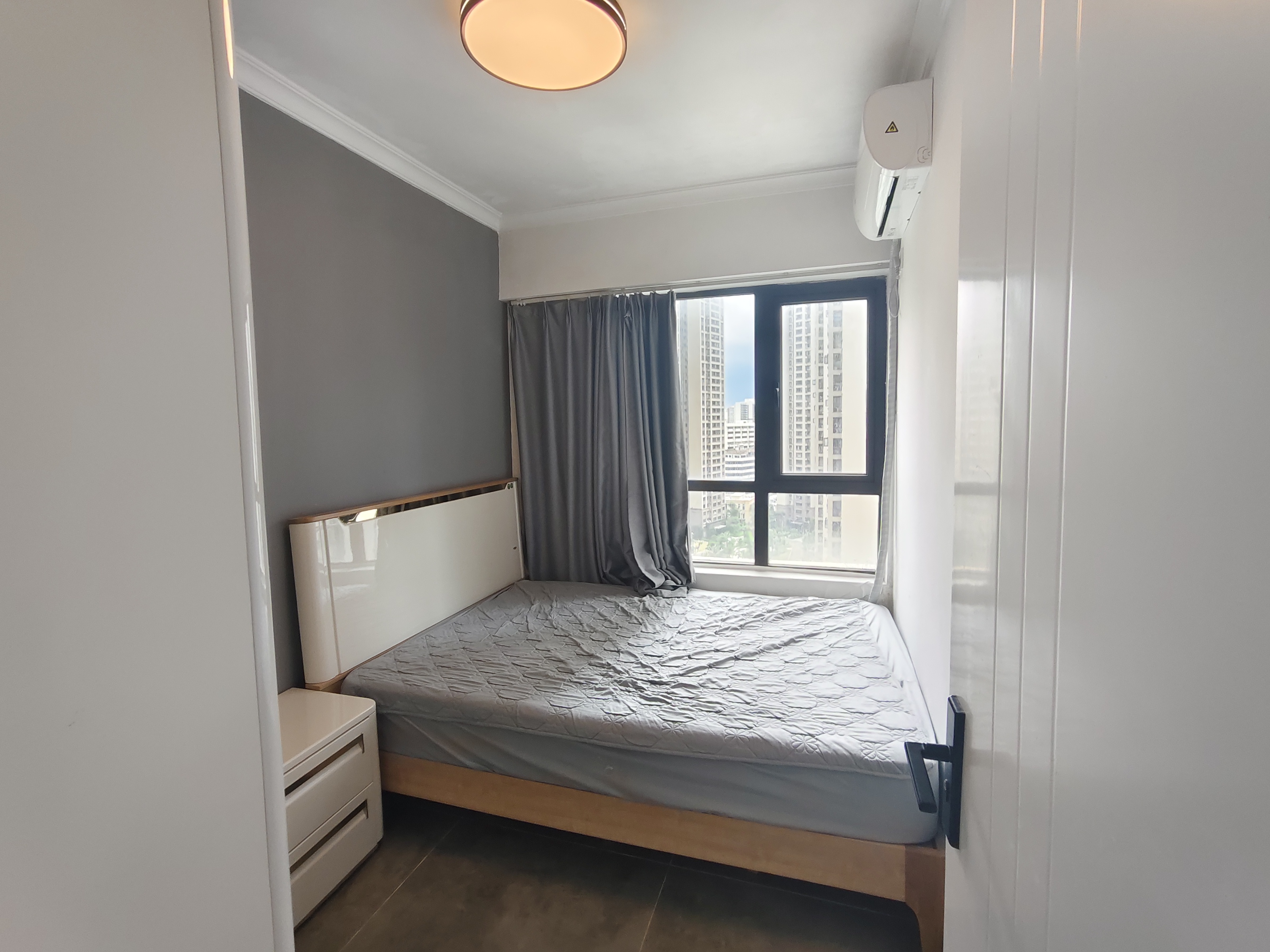 绿地海德公馆  3室2厅1卫    3280.0元/月室内图